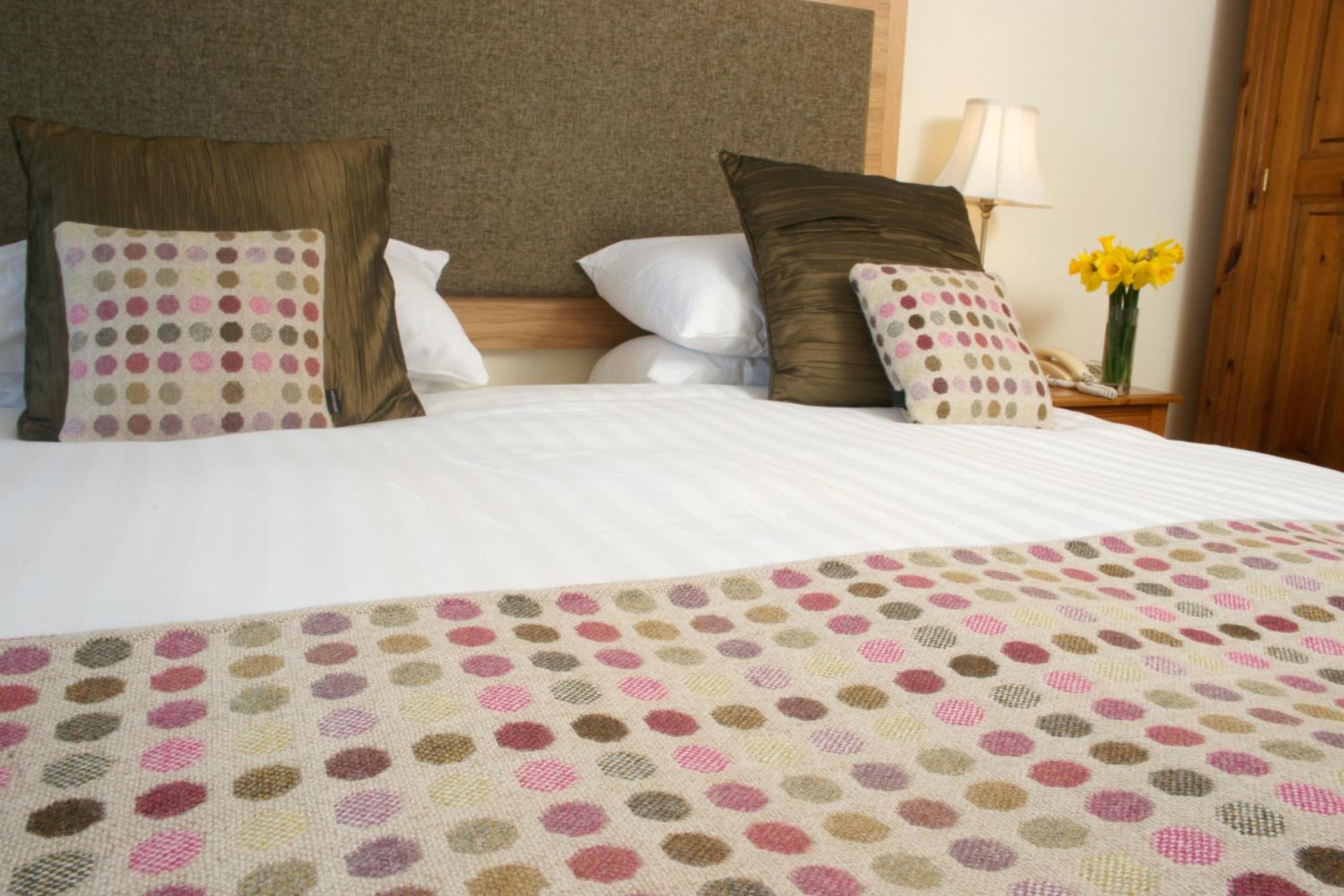 Wolfscastle Country Hotel