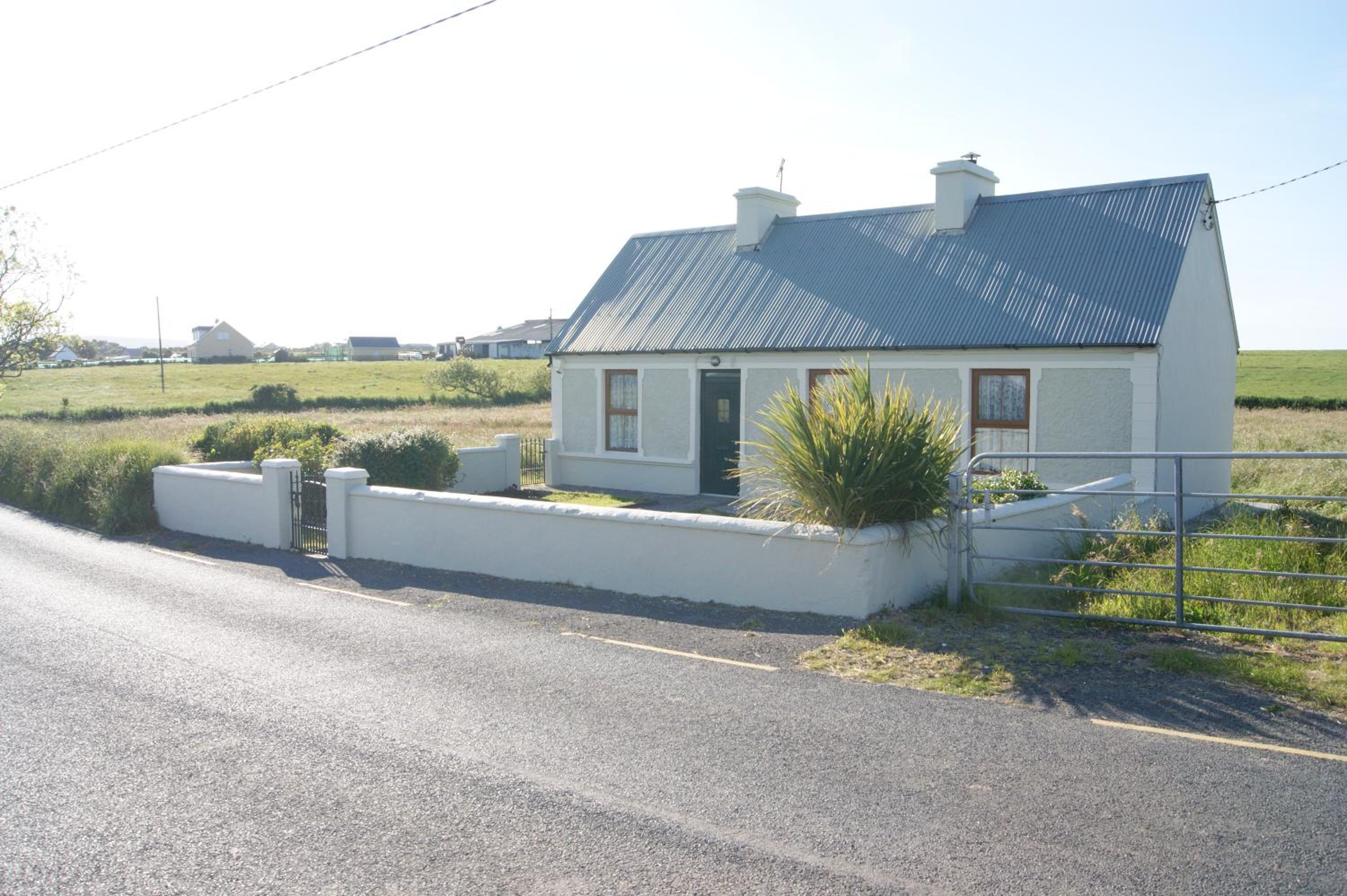 Mary Ann's Ballyheigue Cottage view 2