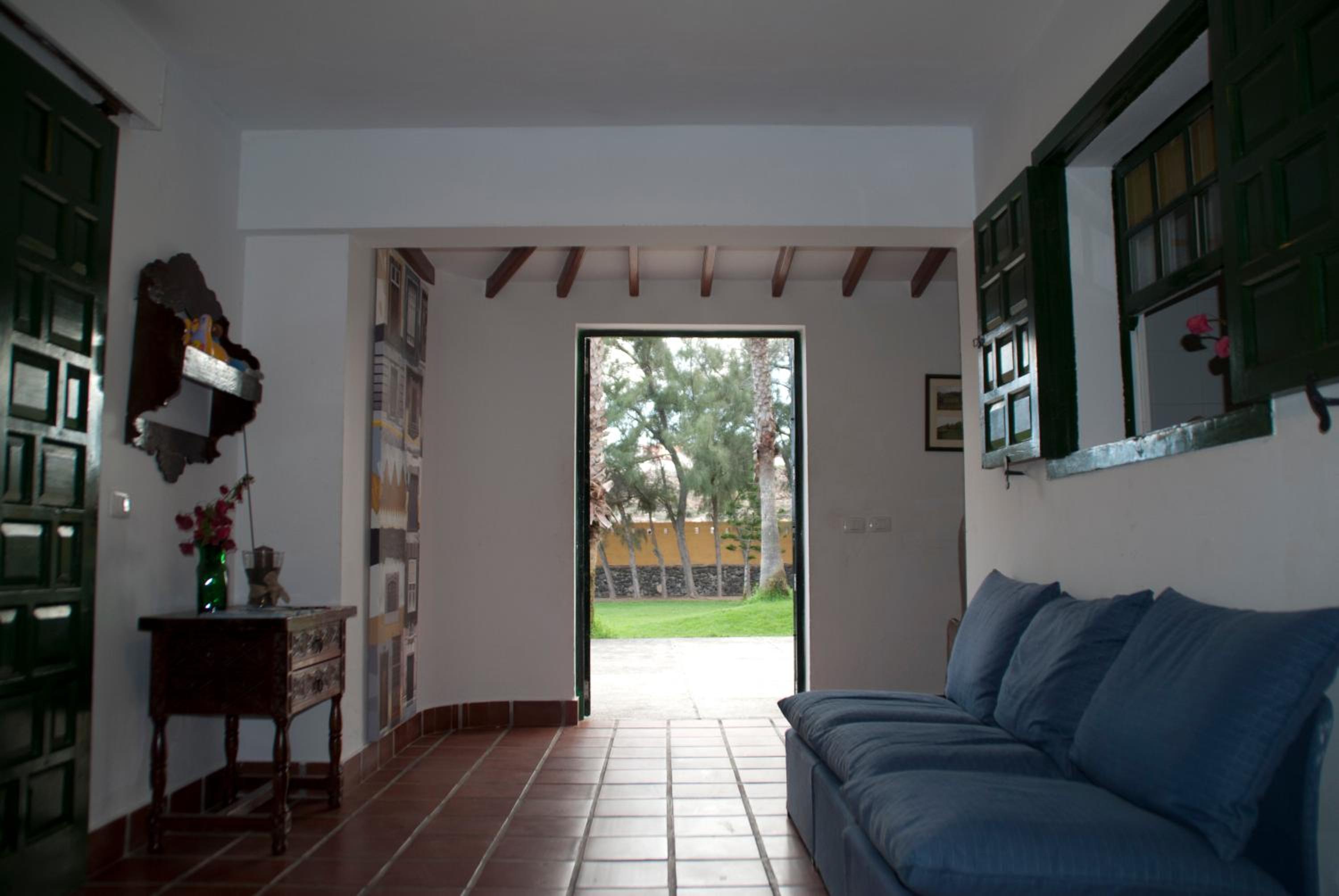 Photo 33