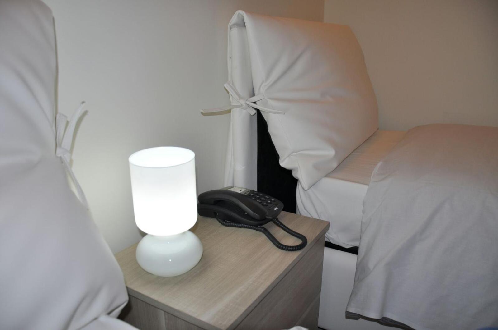 B&B Chiaia 216