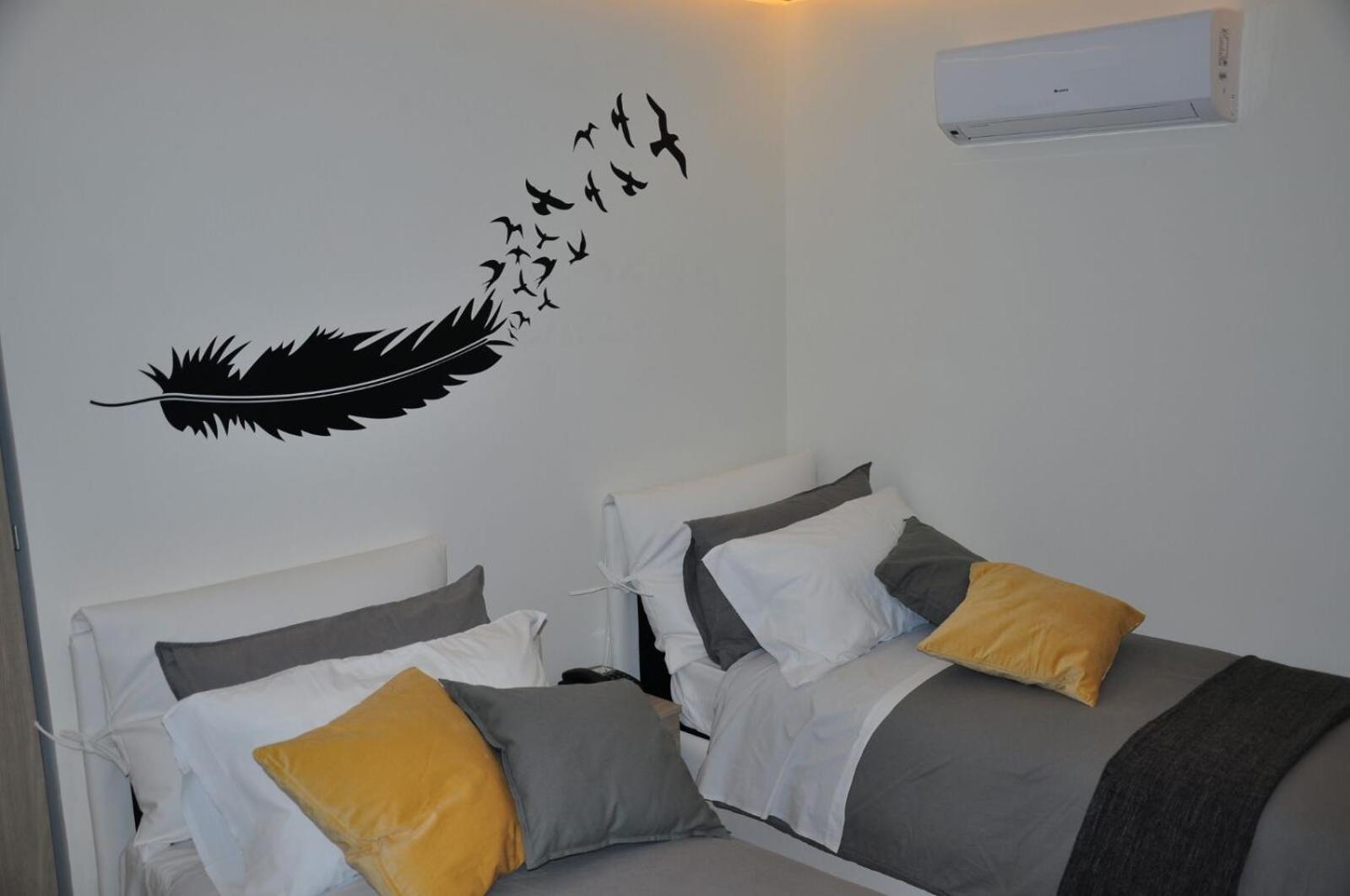 B&B Chiaia 216
