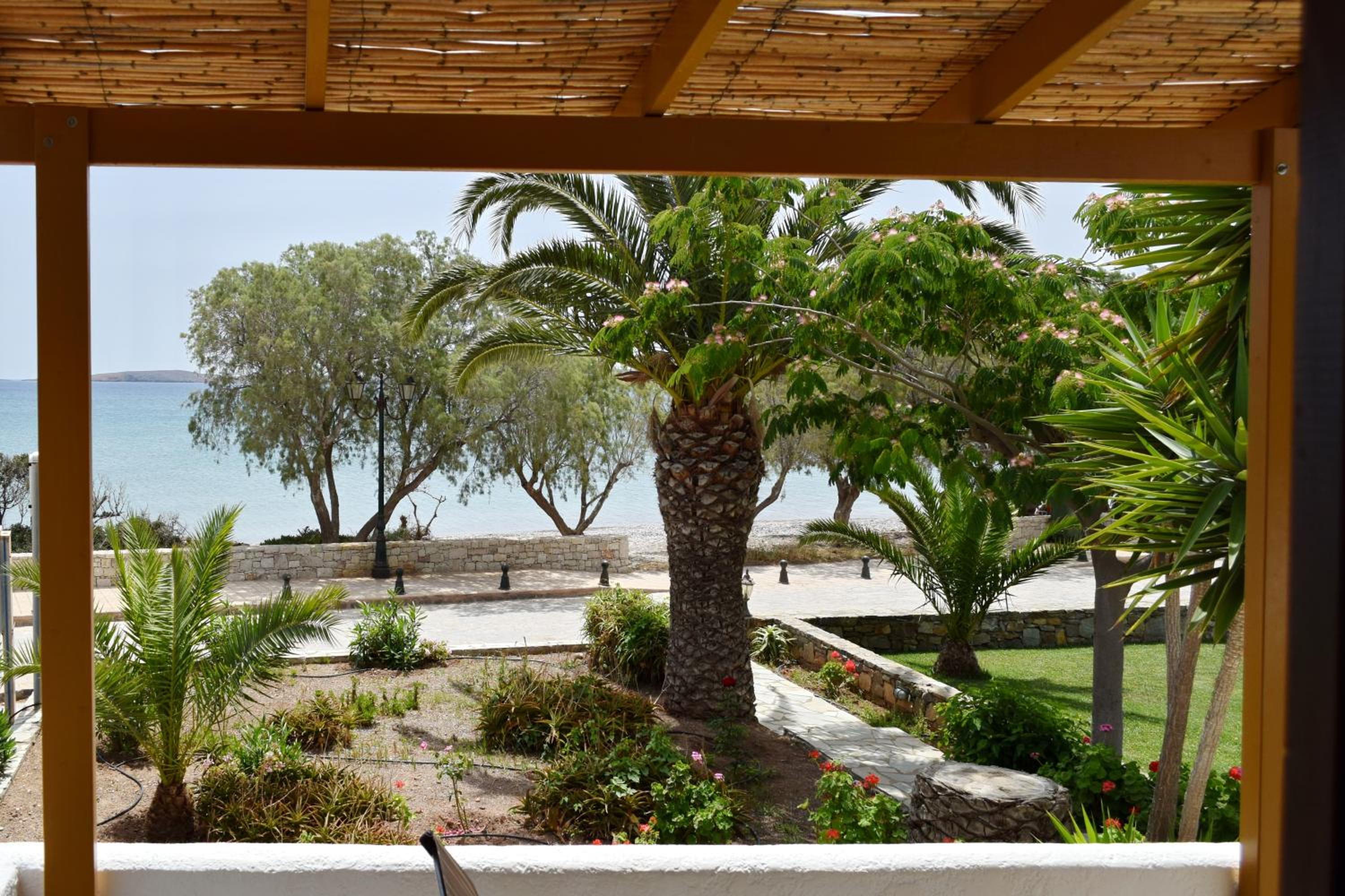 Grandes Apartments sea front view 4