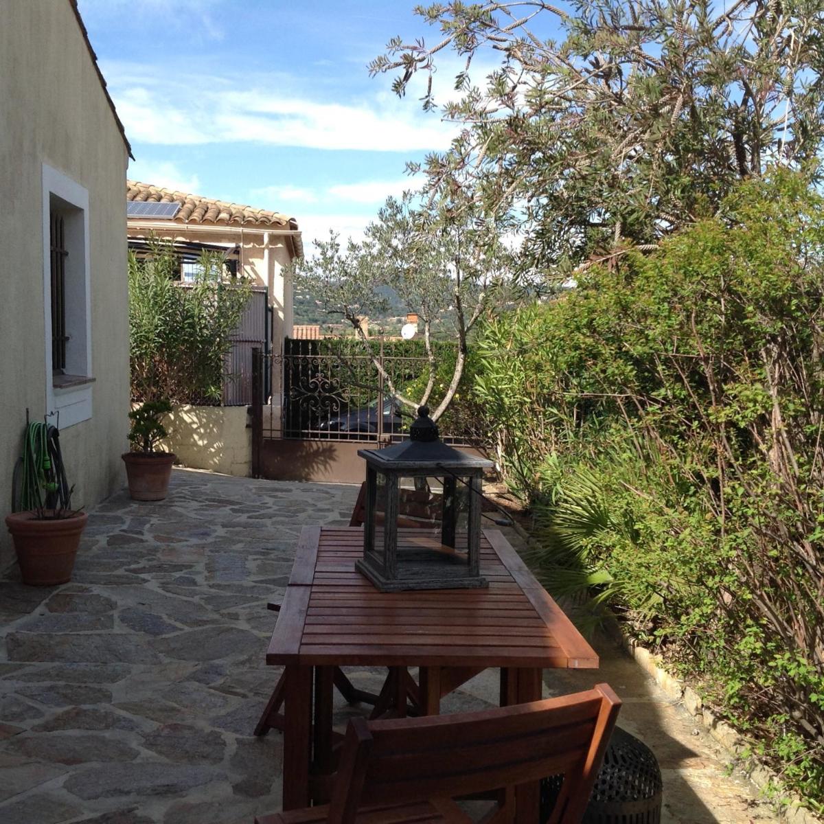 Maison d'hôtes Antoinette view 4