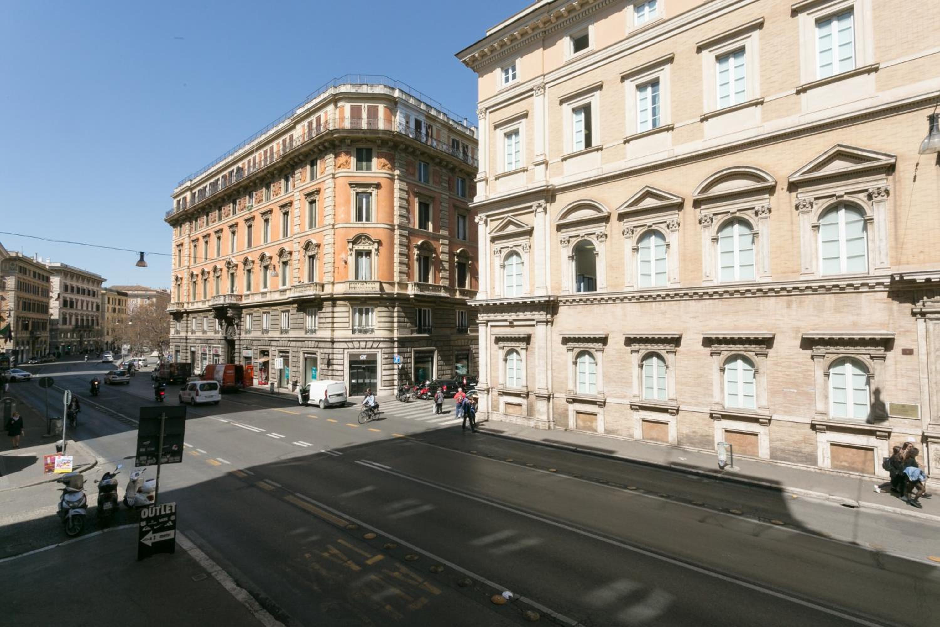 Campo de Fiori House