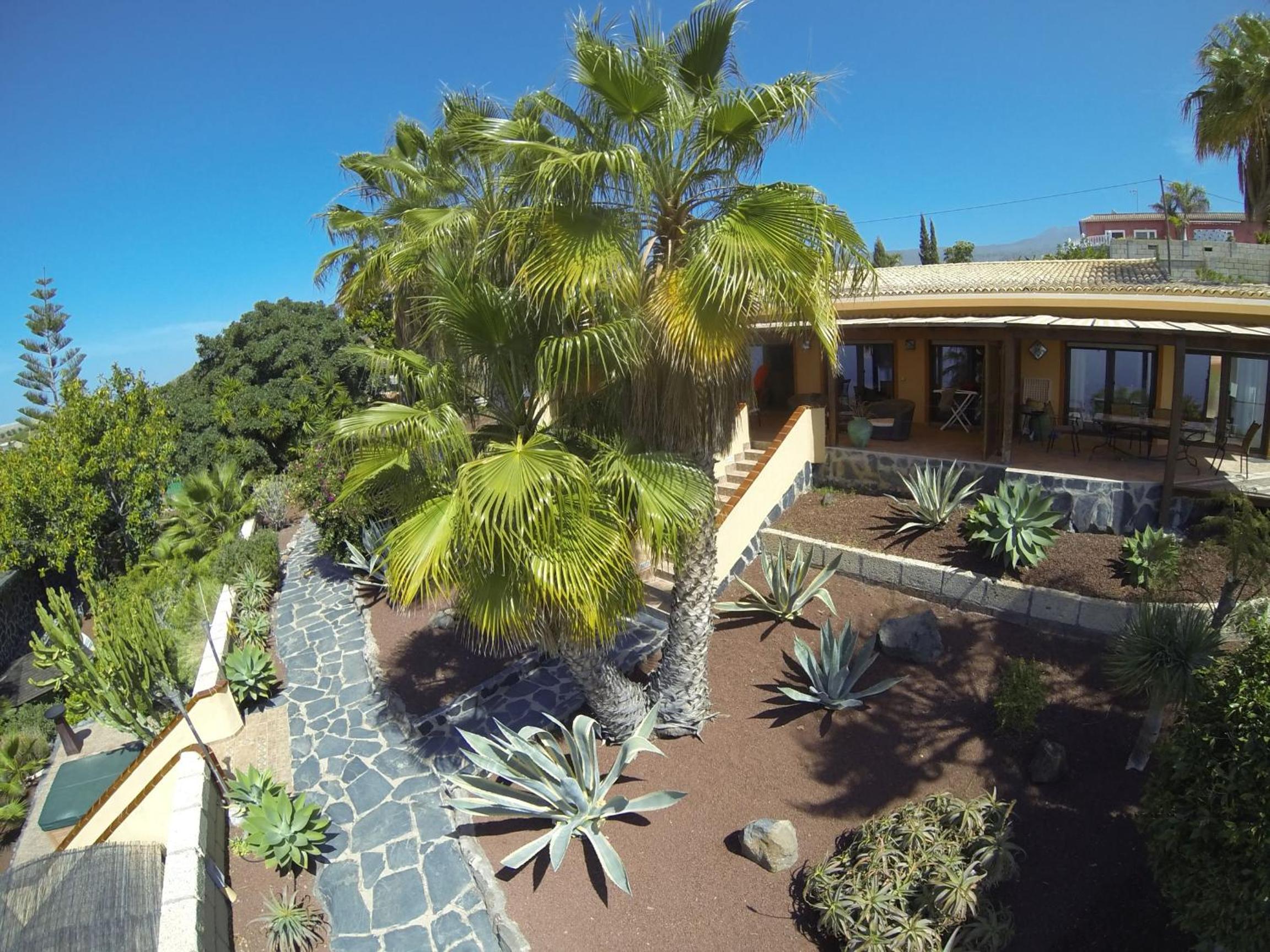 Casa Alhambra Finca SanJuan Batista Guia de Isora view 4