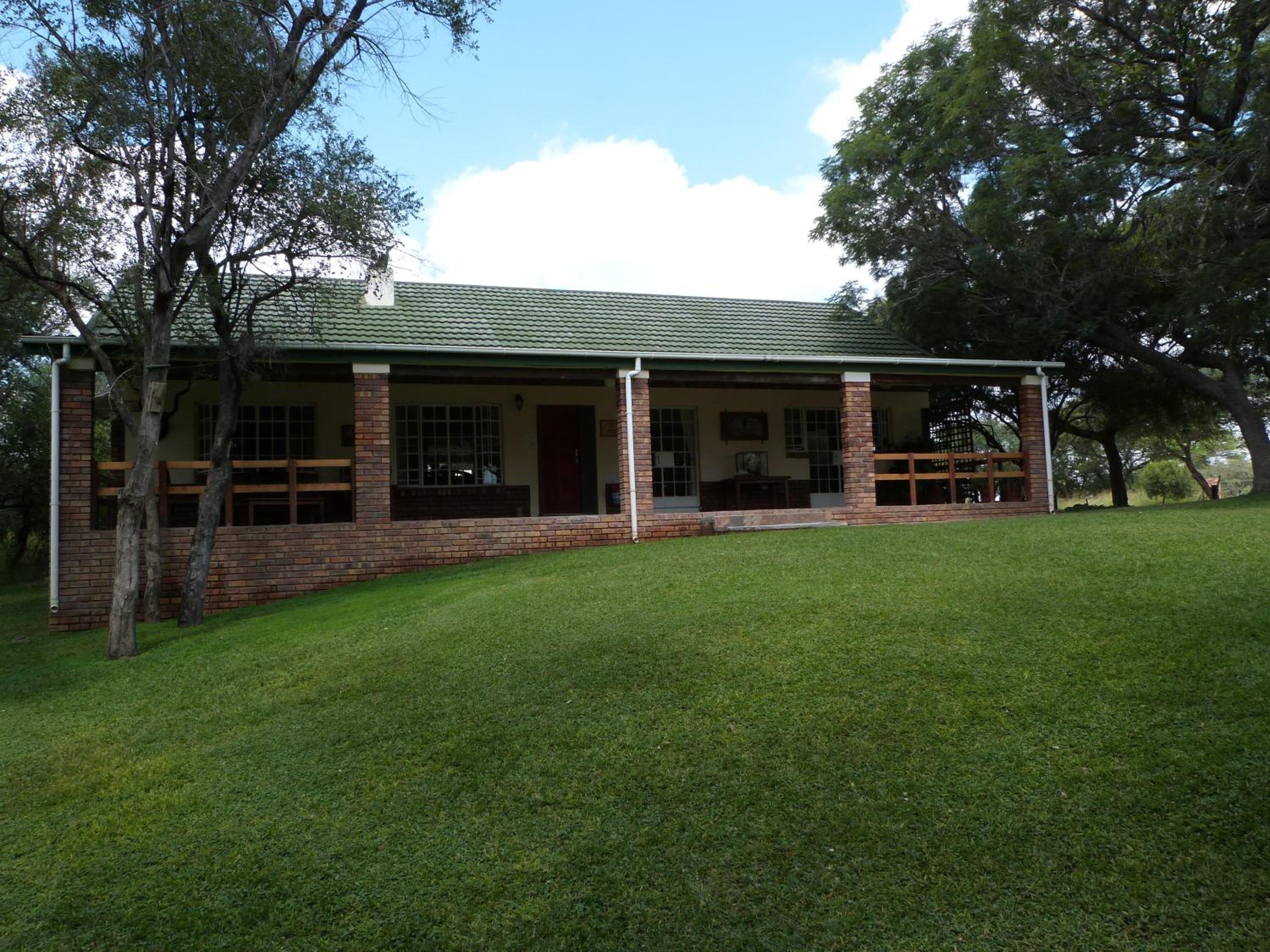 Woodlands Stop Over and Lodge