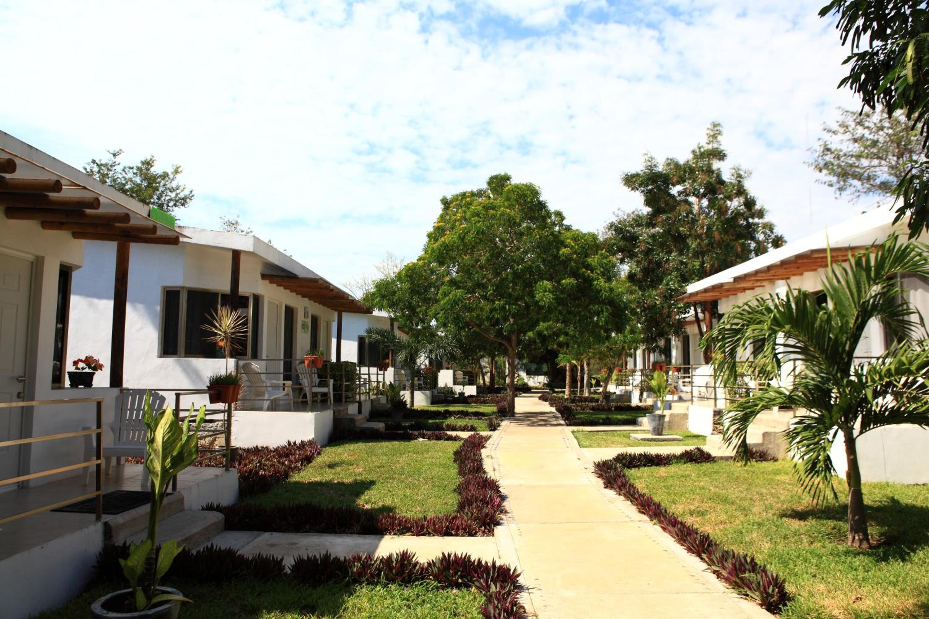 Hotel Villas Bambu