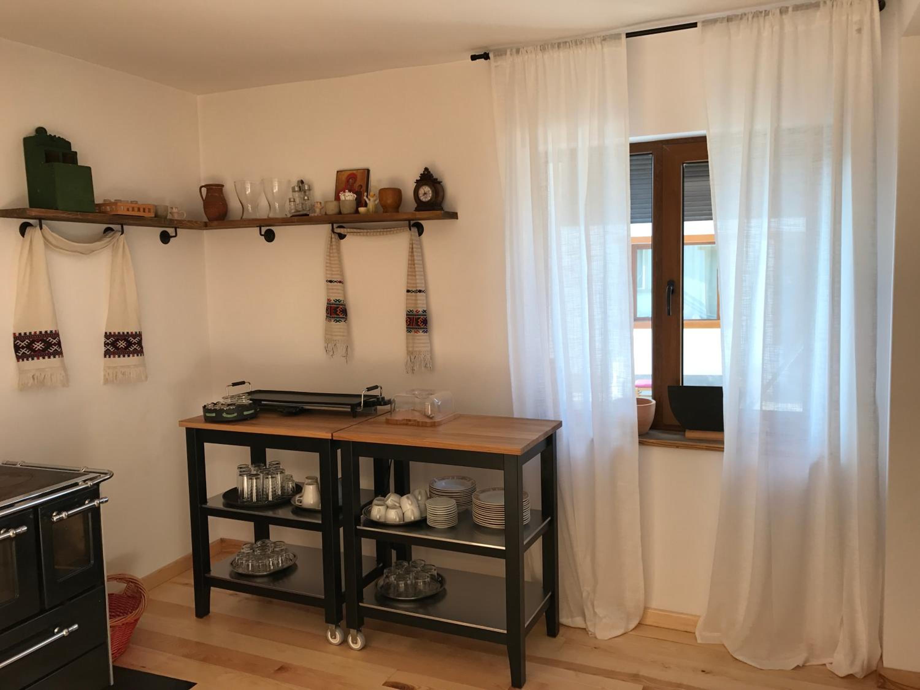 Anahouse