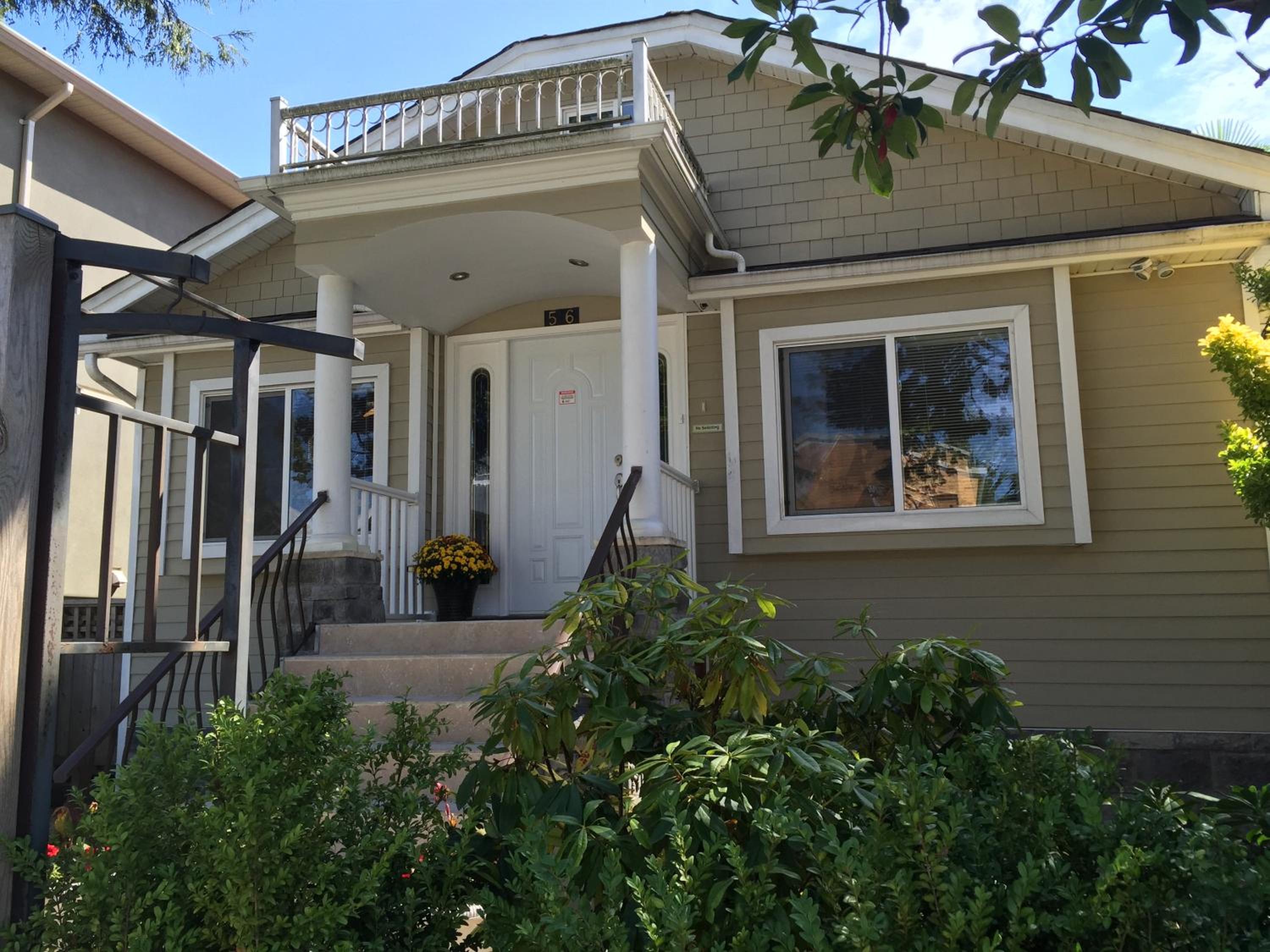 Vancouver Vacations - Cozy Bedrooms Guest House - Property Image 27