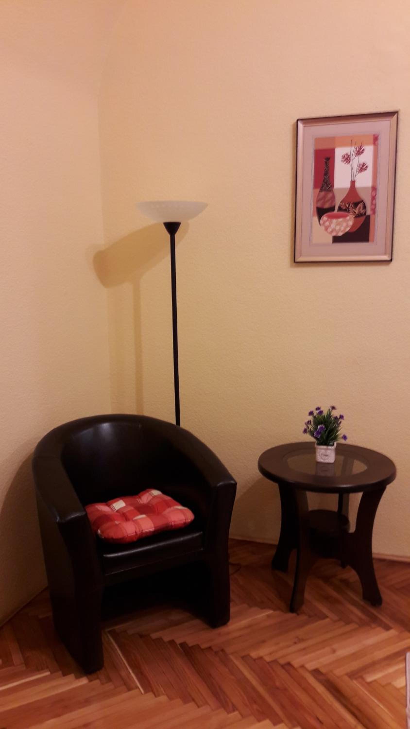 Photo 33