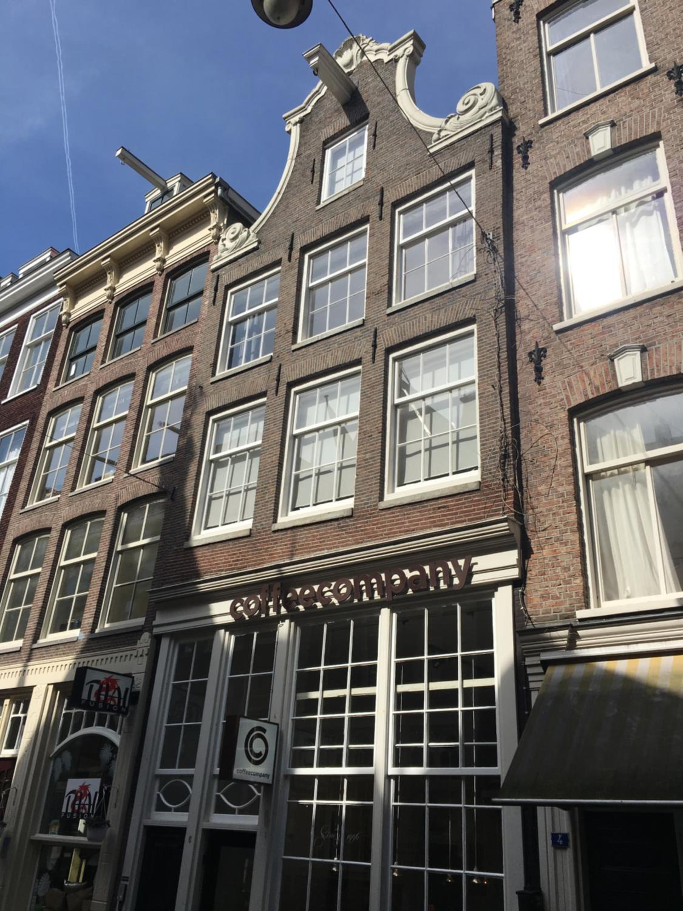 Nine Streets Inn