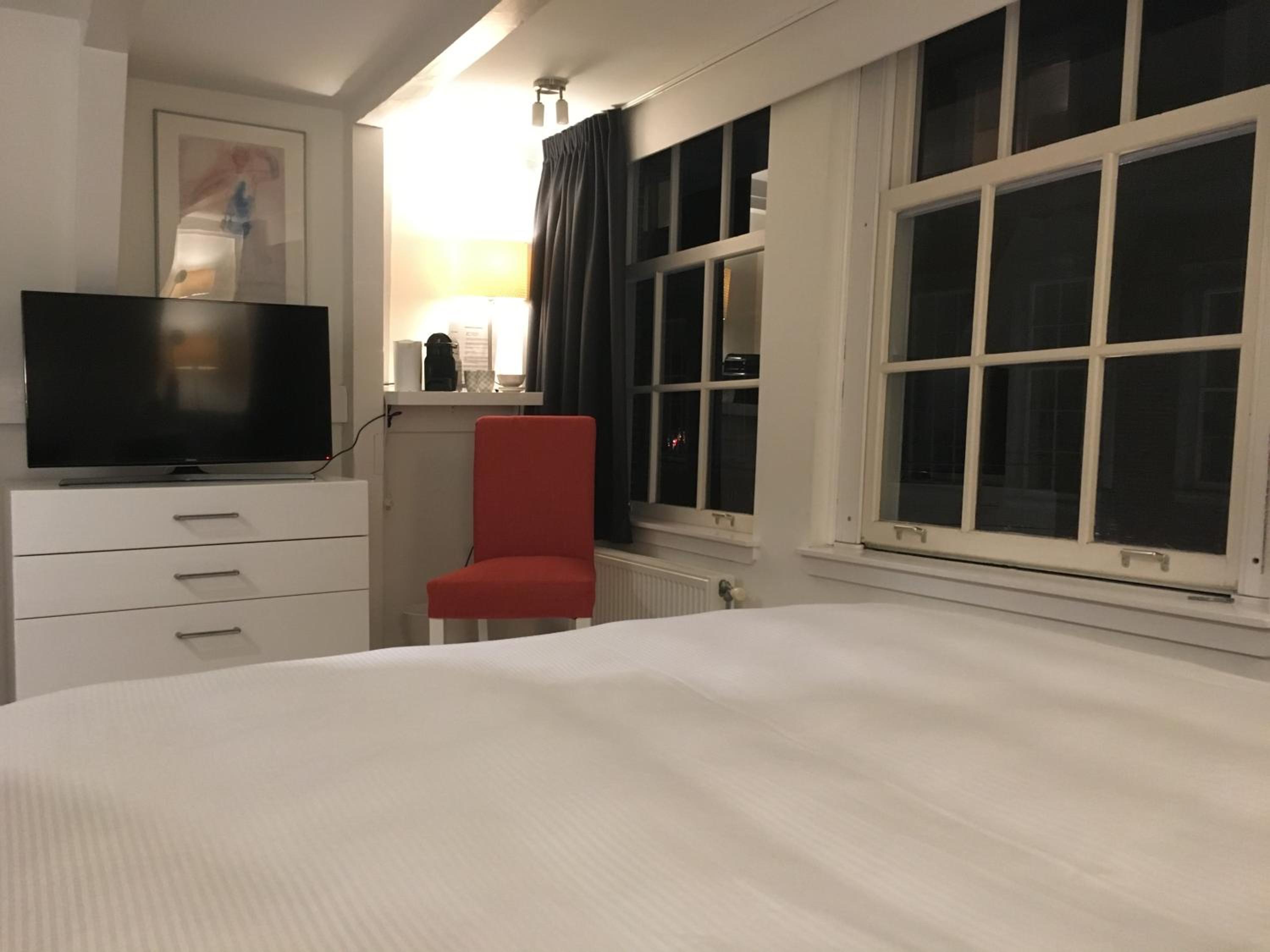 Nine Streets Inn