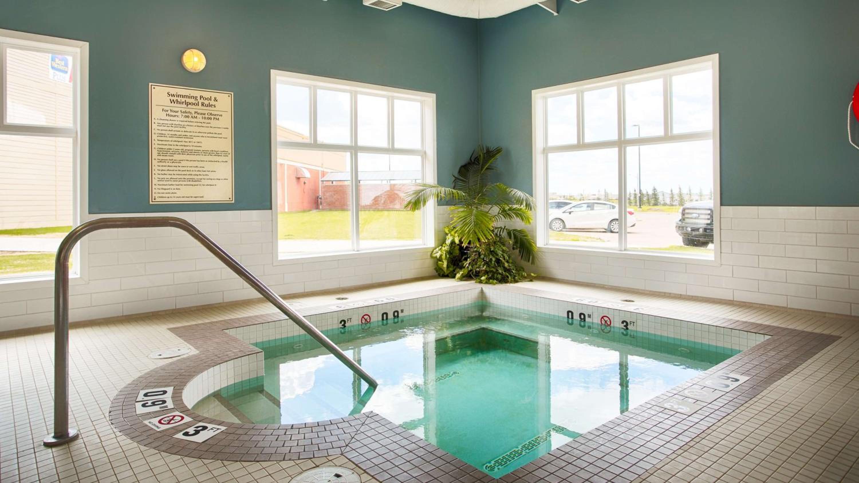 Camrose Resort Hotel