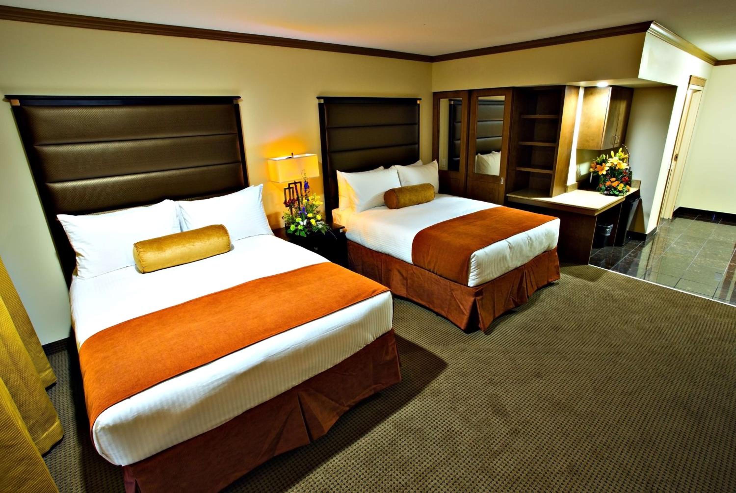 Camrose Resort Hotel