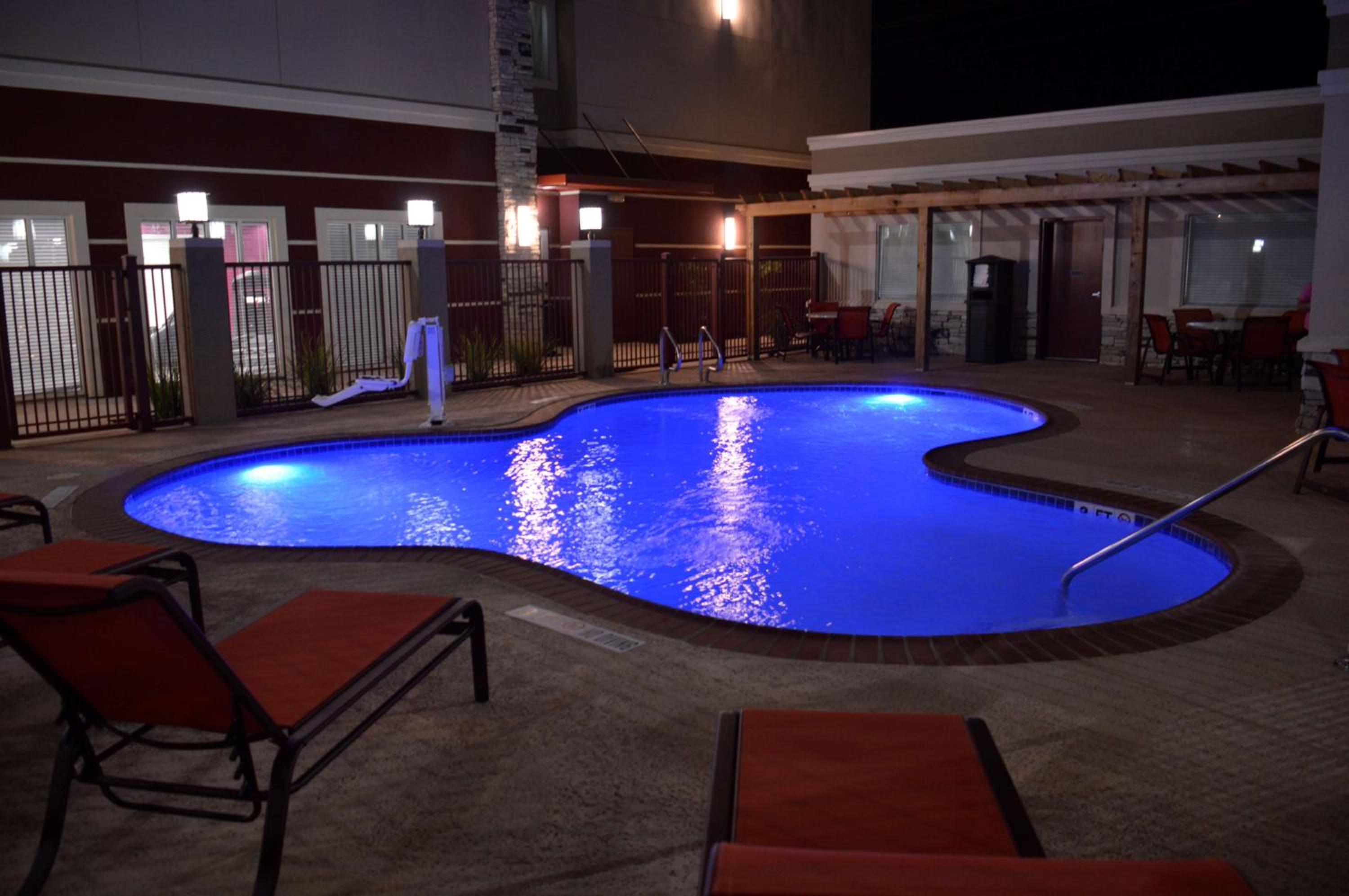 Best Western Plus Dilley Inn & Suites