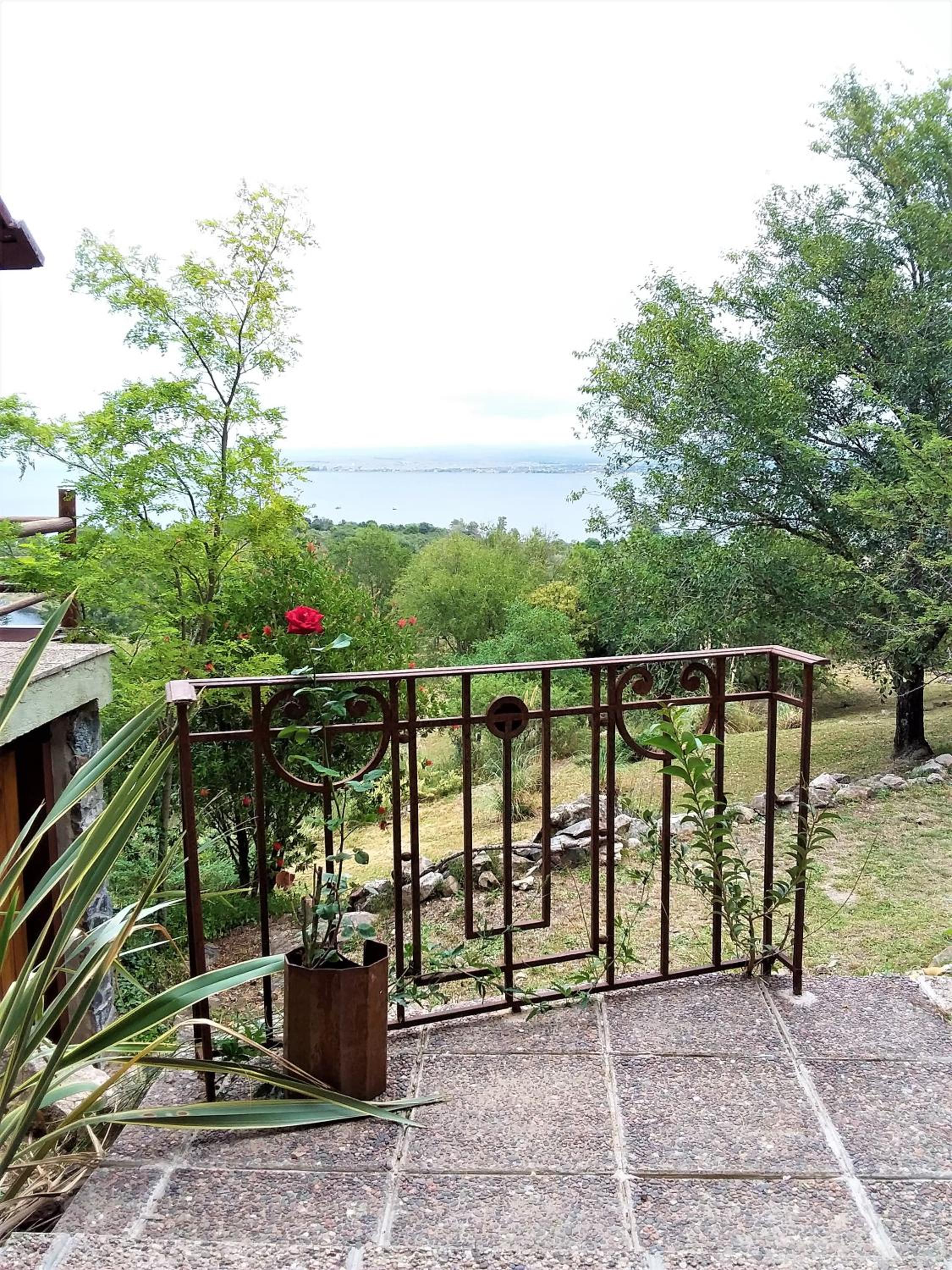 Peperina Lago Los Molinos