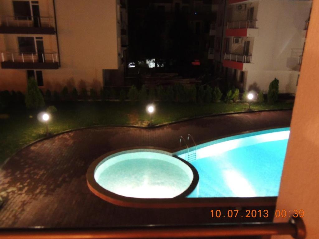 Photo 9