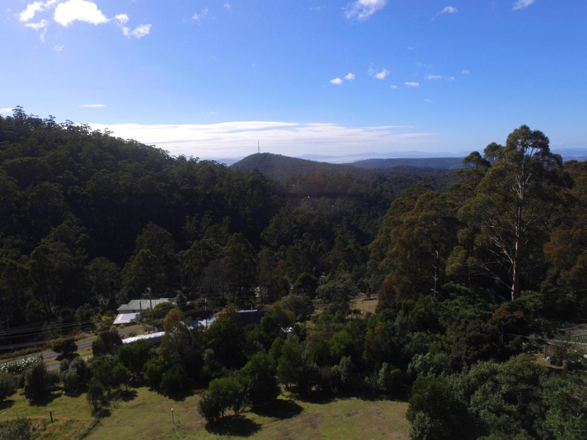Pipeline Chalet kunanyi Mt Wellington view 4