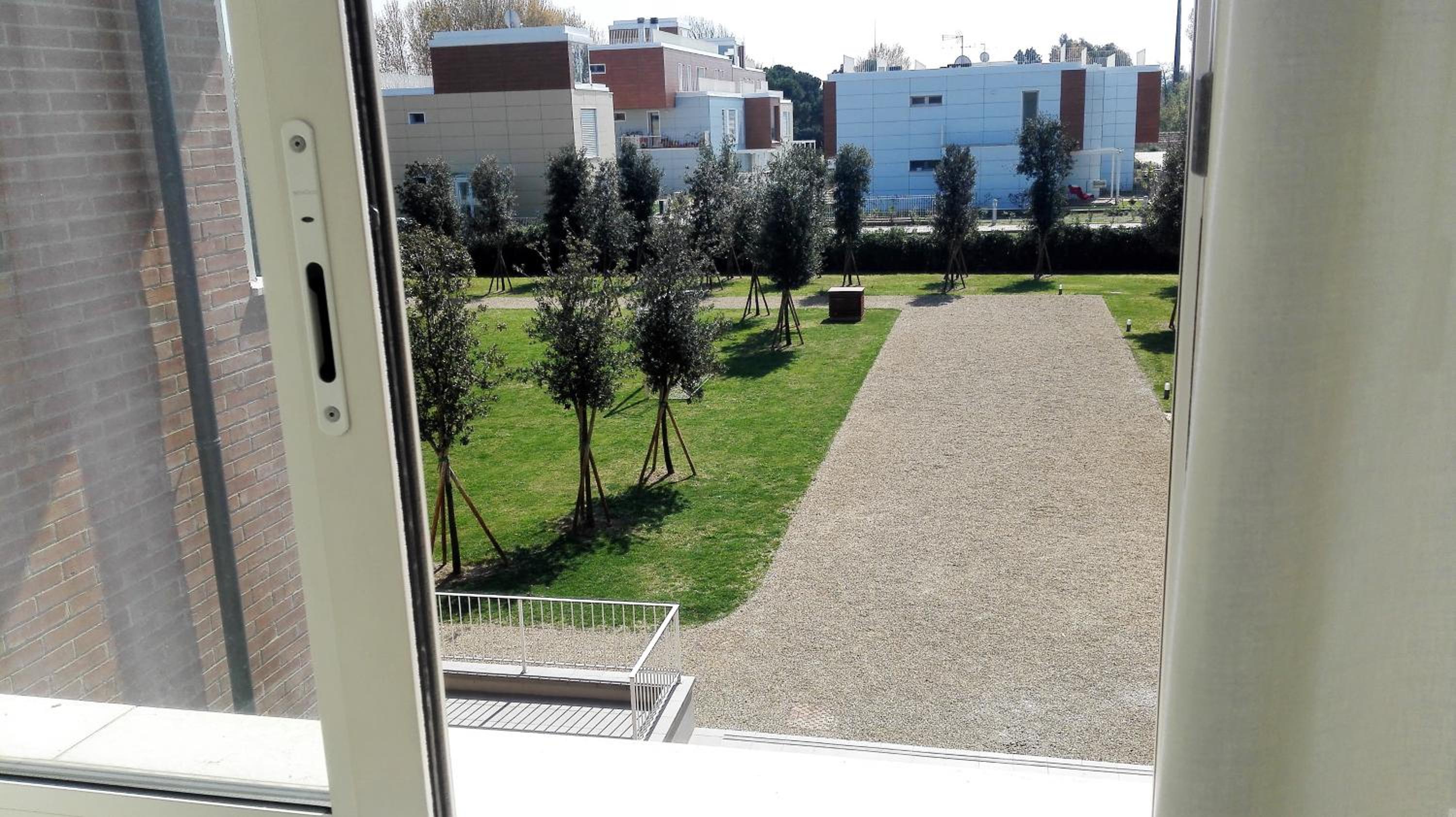 Eliopoli Beach Hostel & Restaurant