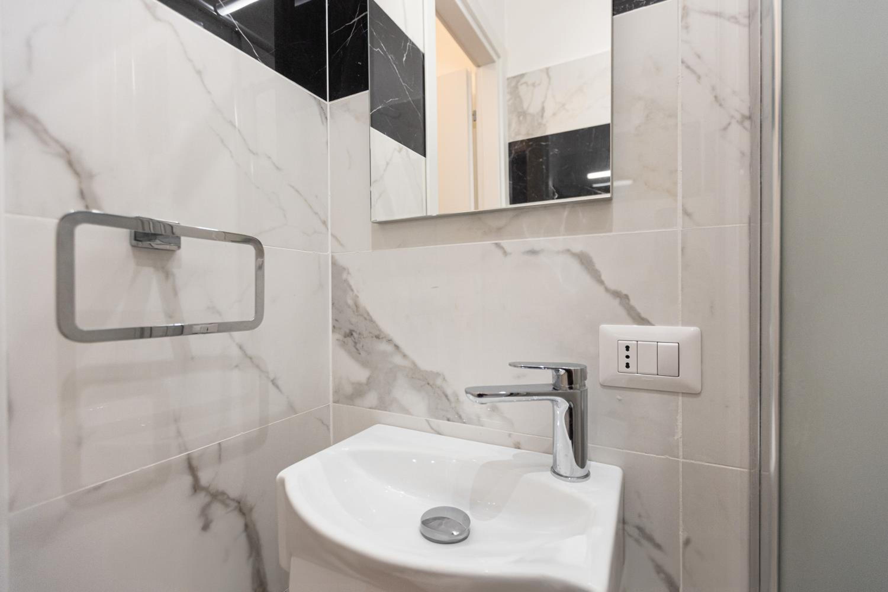 Germanico by Rental in Rome photo 4