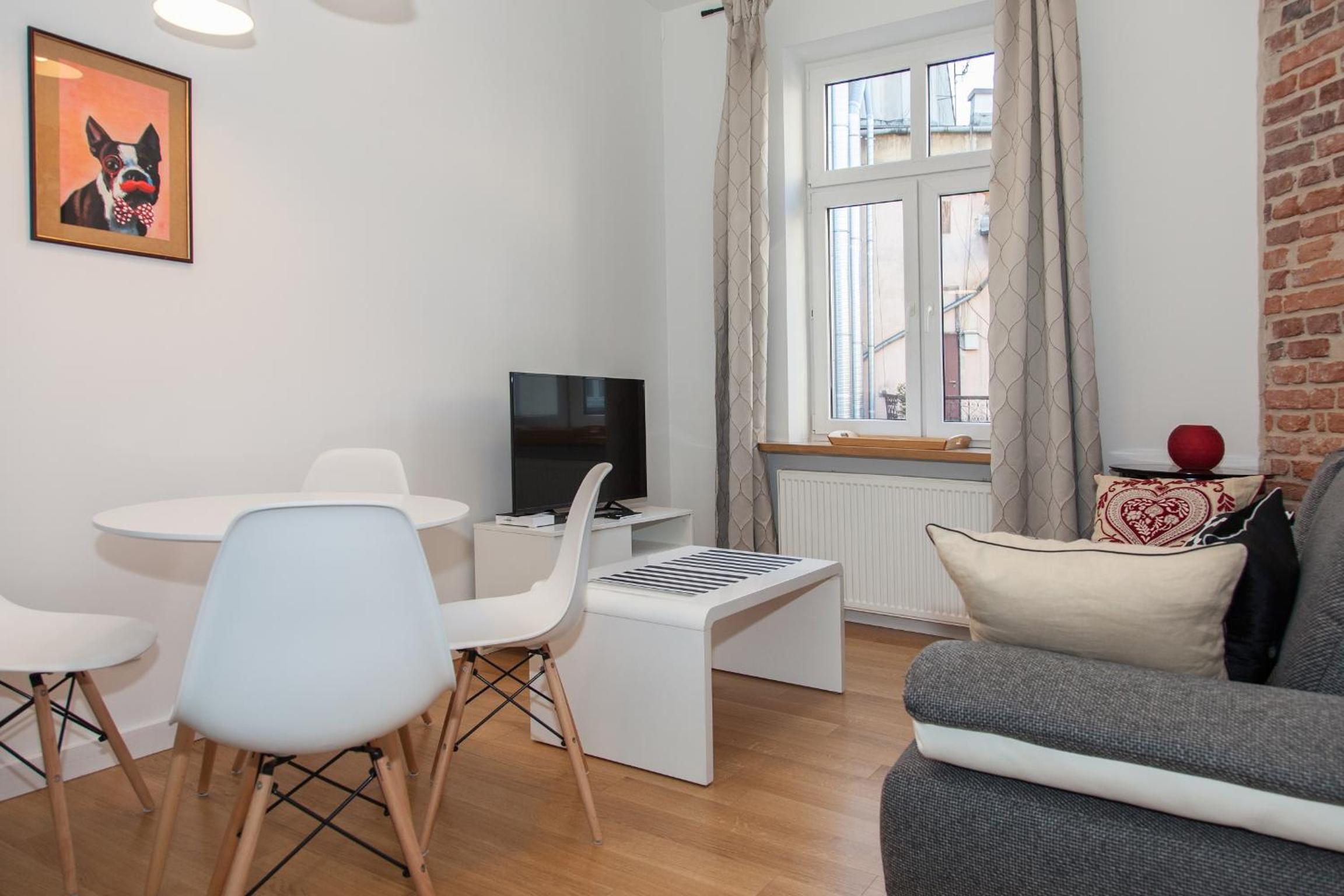 BC7 Apartments