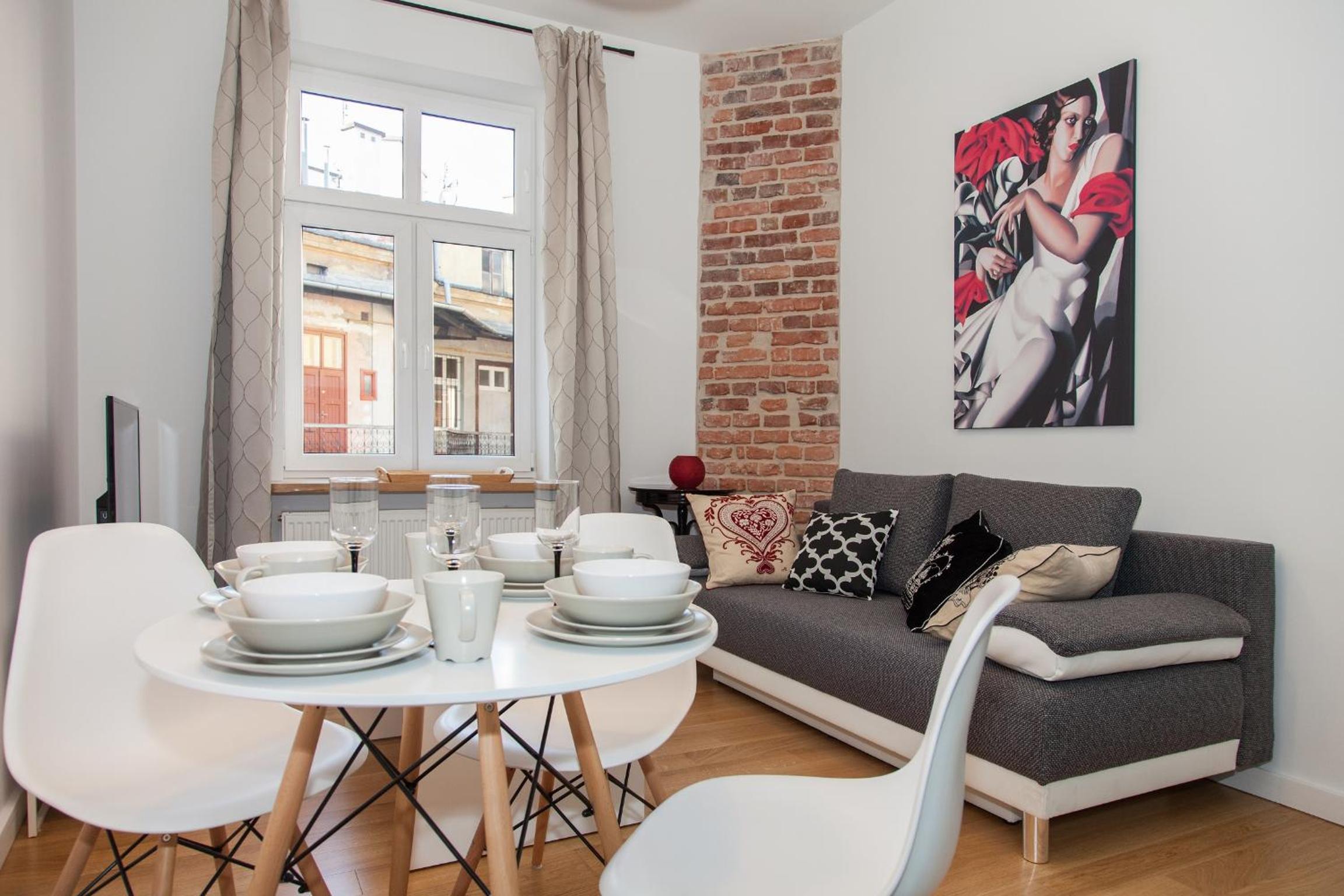 BC7 Apartments