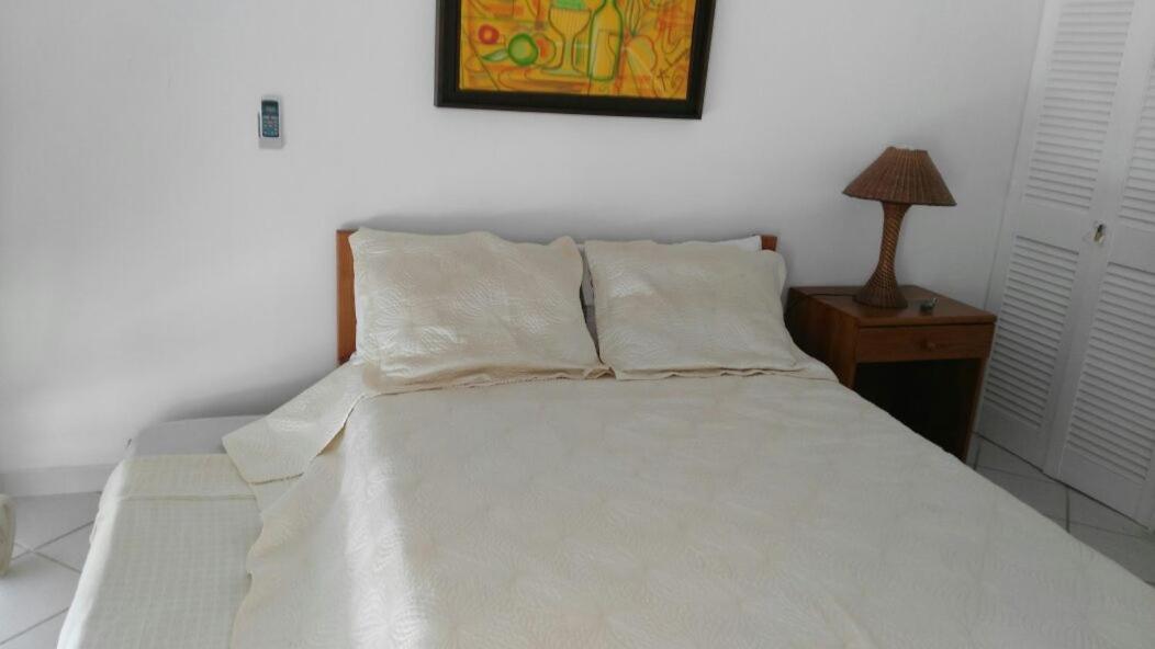 Apartamento en el Centro de San Andrés Islas con vista al mar- Edificio Bay Point 703