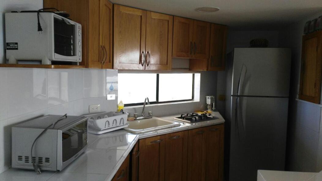 Apartamento en el Centro de San Andrés Islas con vista al mar- Edificio Bay Point 703