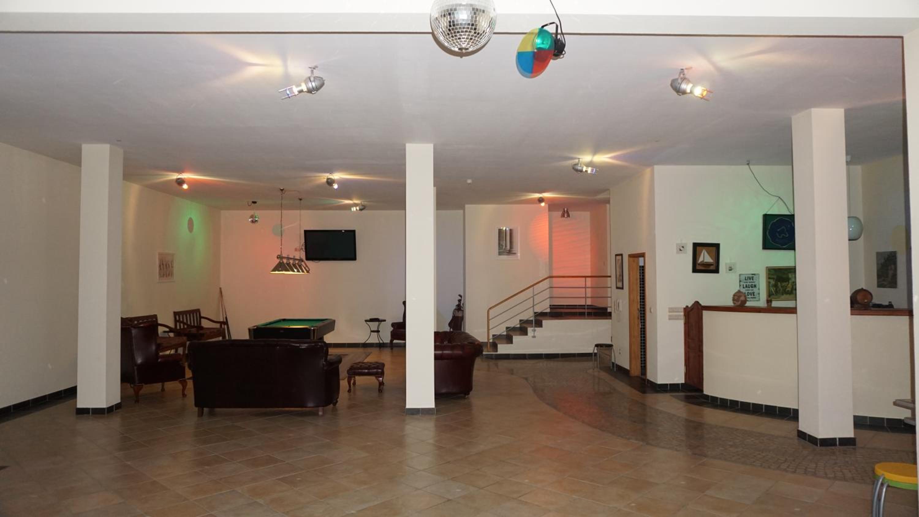 lounge