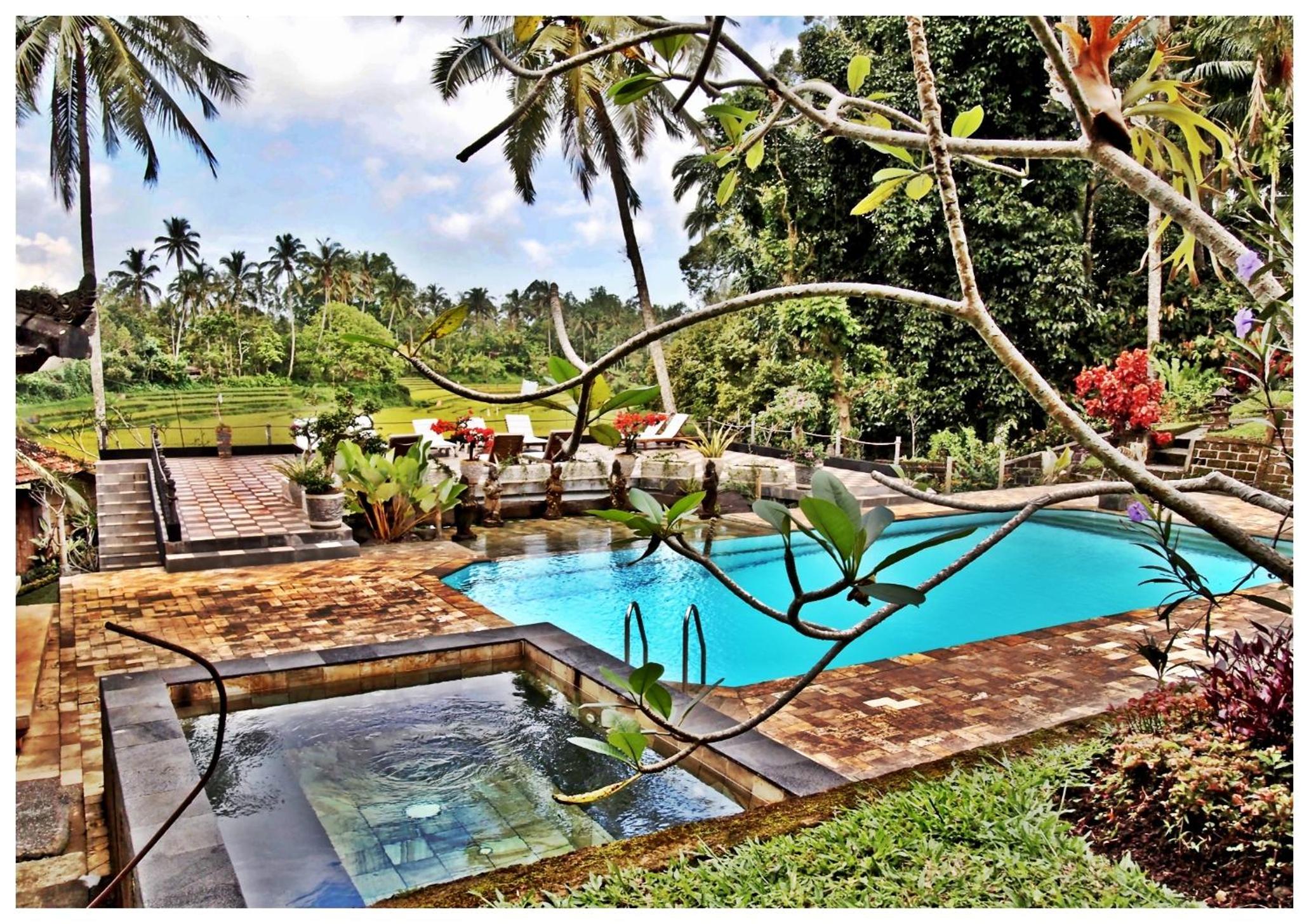 Cempaka Belimbing Villa