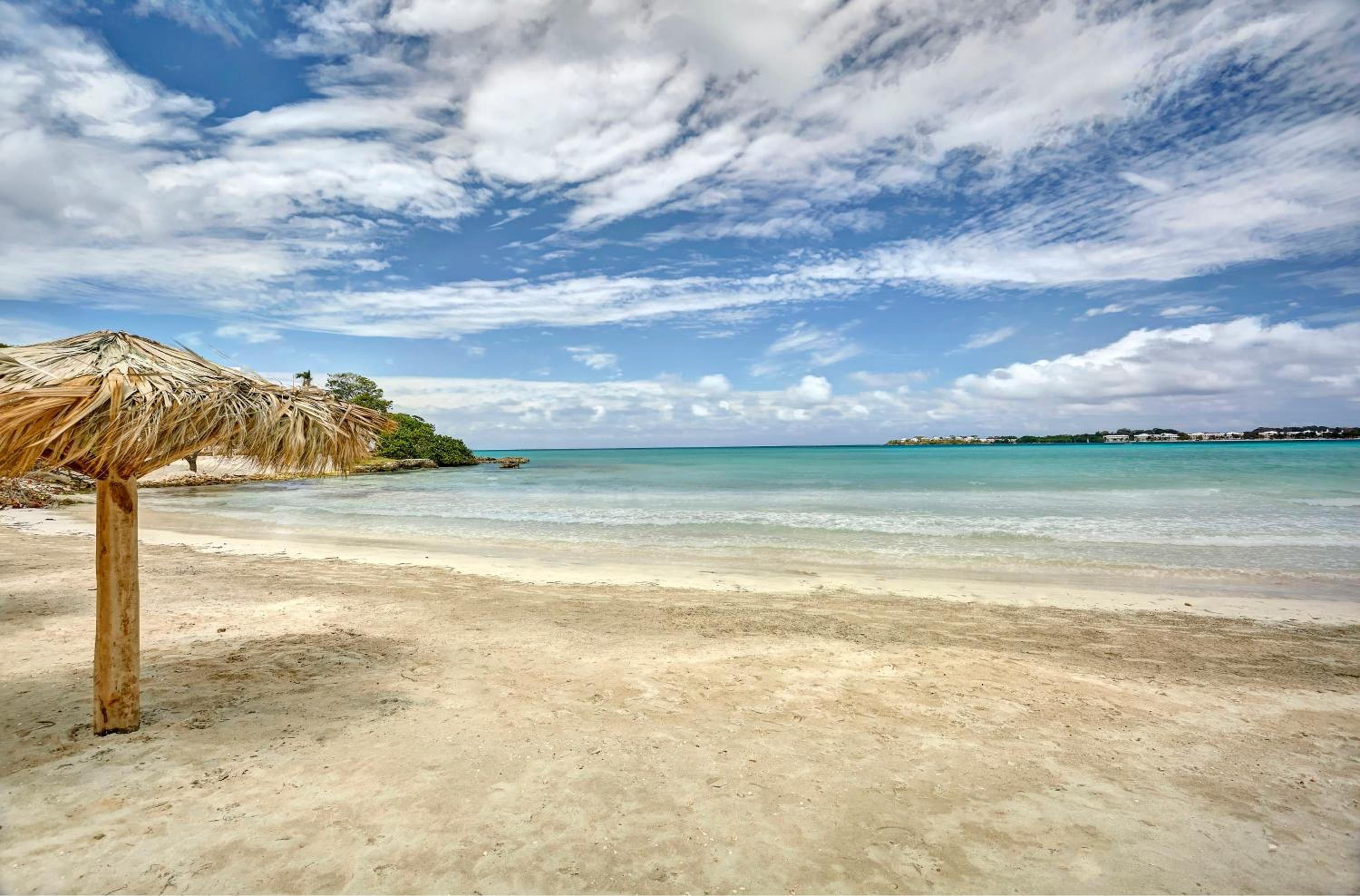 Jamaica Vacations - Hideaway at Royalton Negril, An Autograph Collection All-Inclusive Resort - Adults Only - Property Image 7