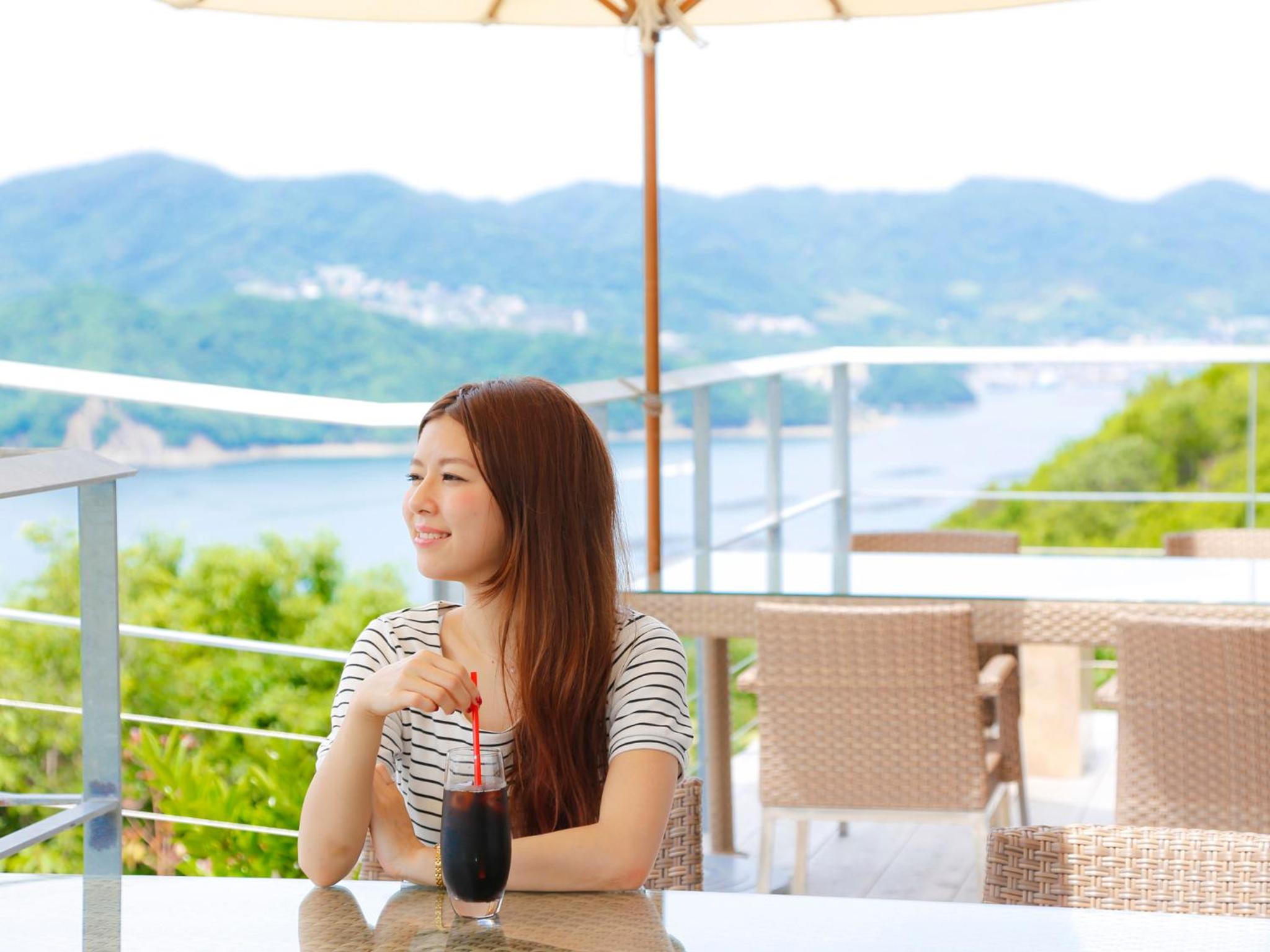 Plaza Awajishima