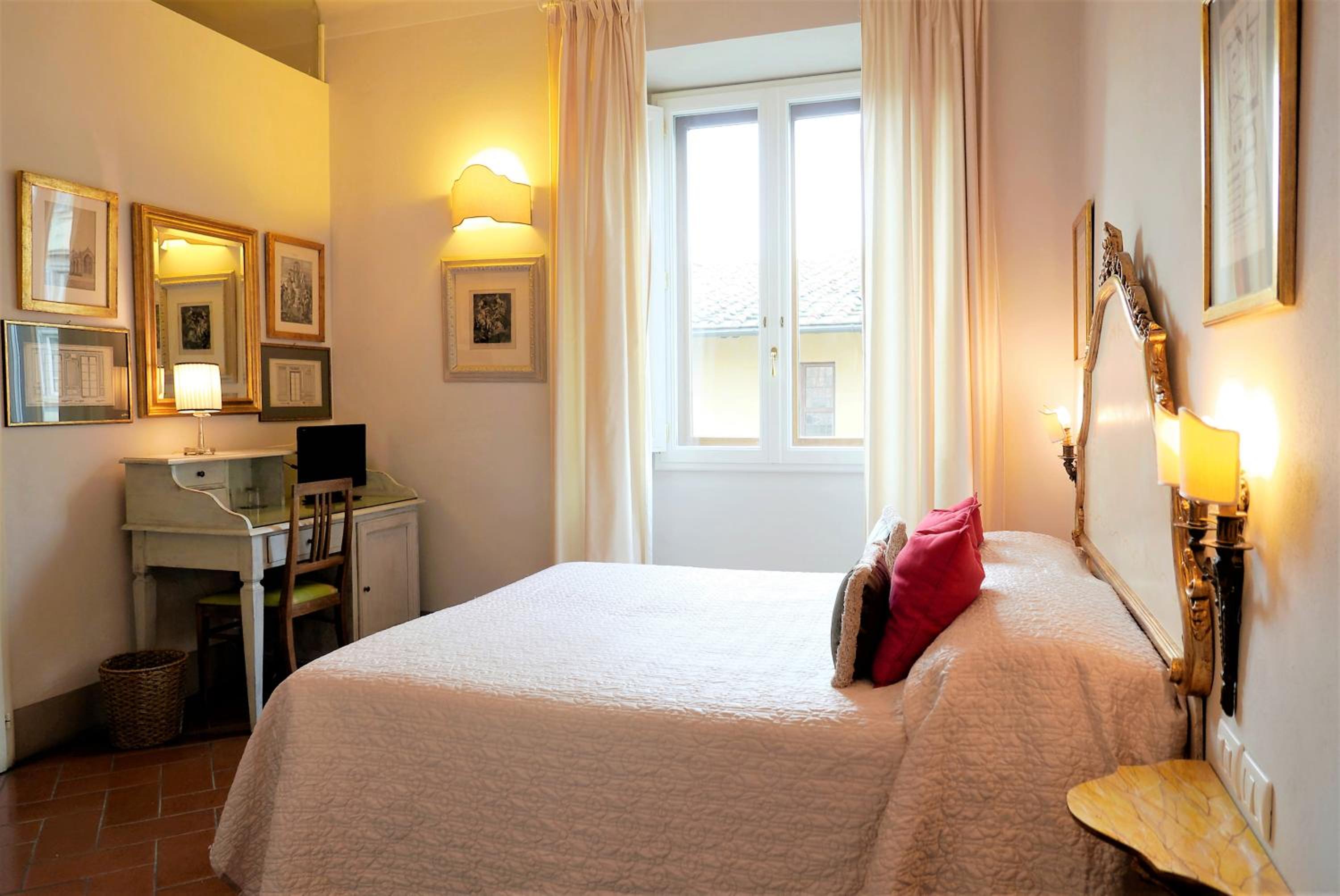 Relais Cavalcanti Guest House