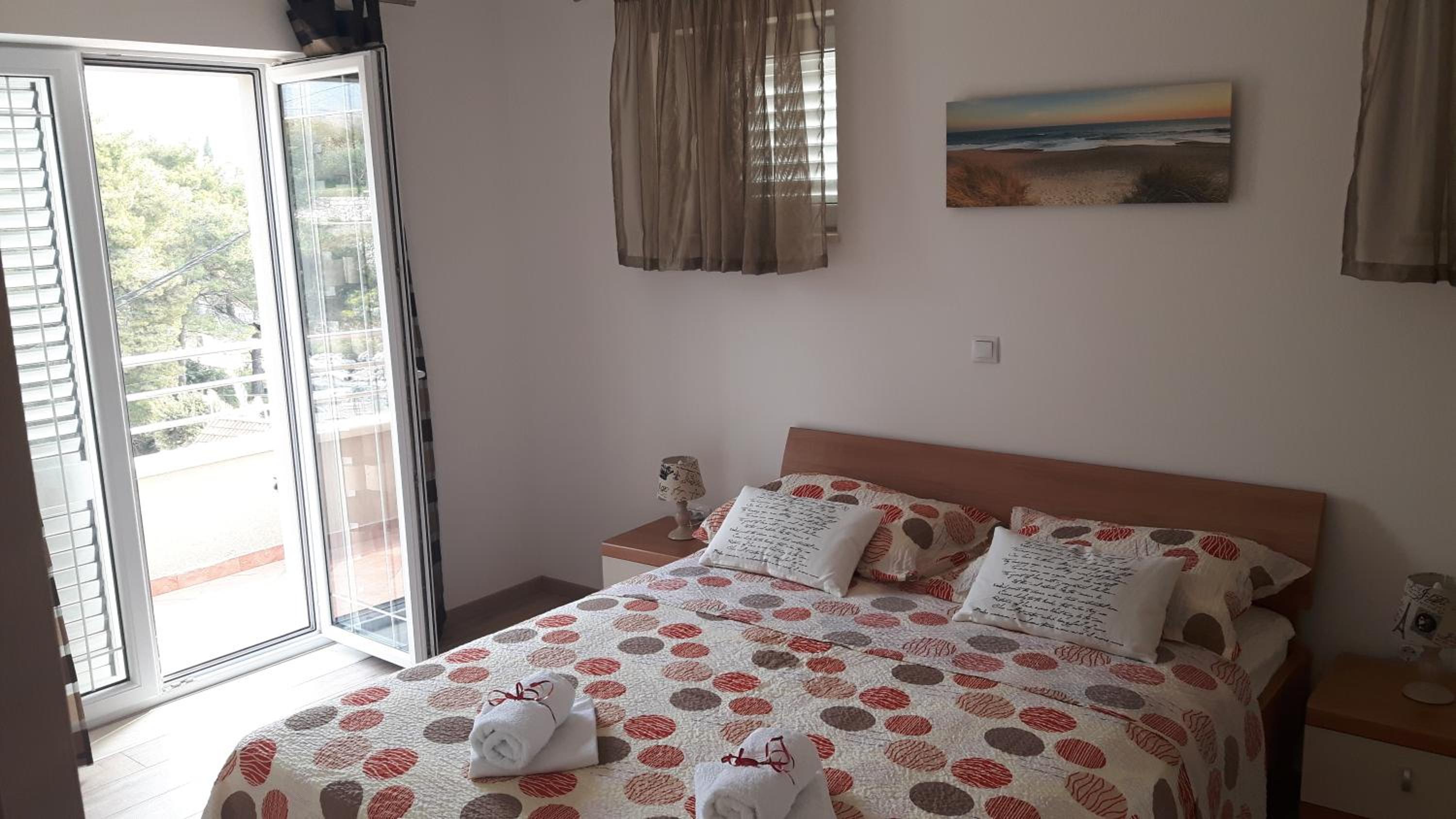 Apartments Toni view 5