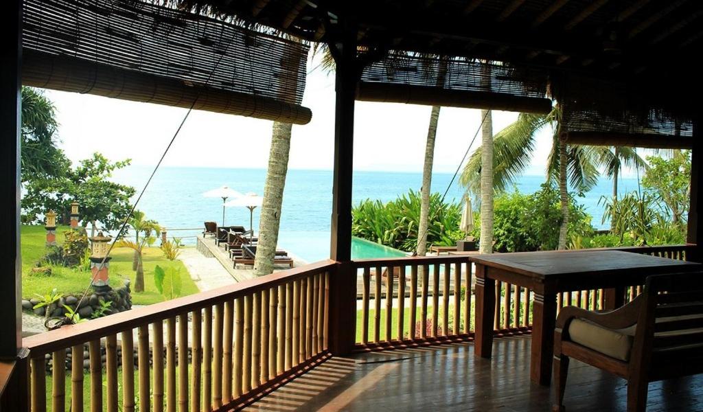The Palms - Seraya Shores Retreat Bali view 5