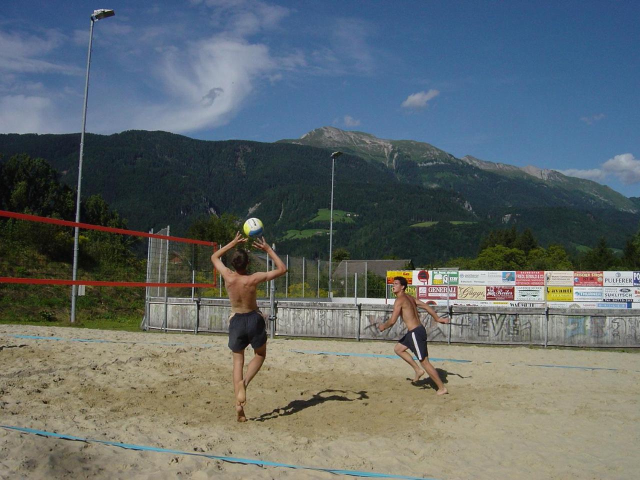 Photo 33