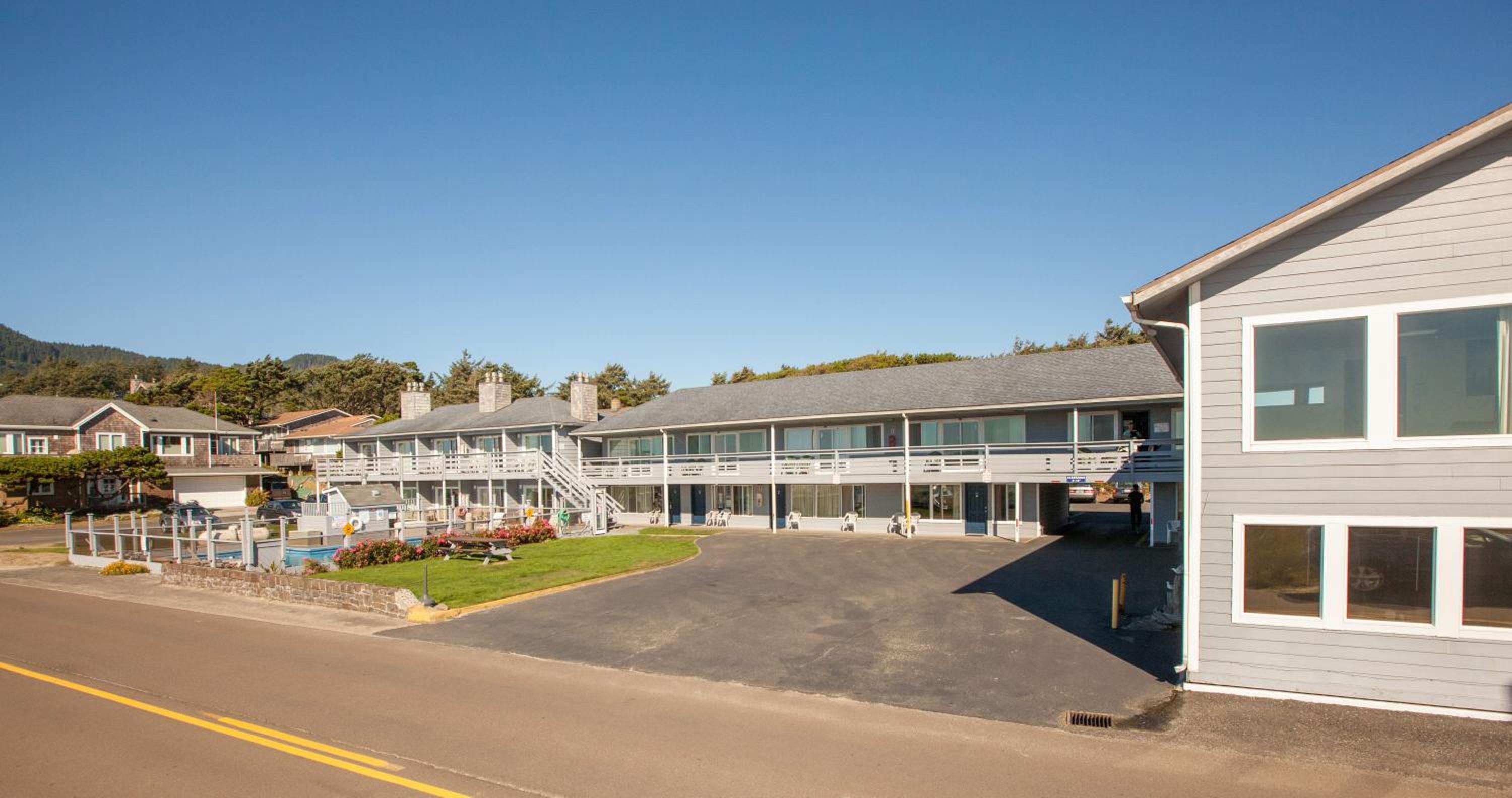 Sunset Surf Motel