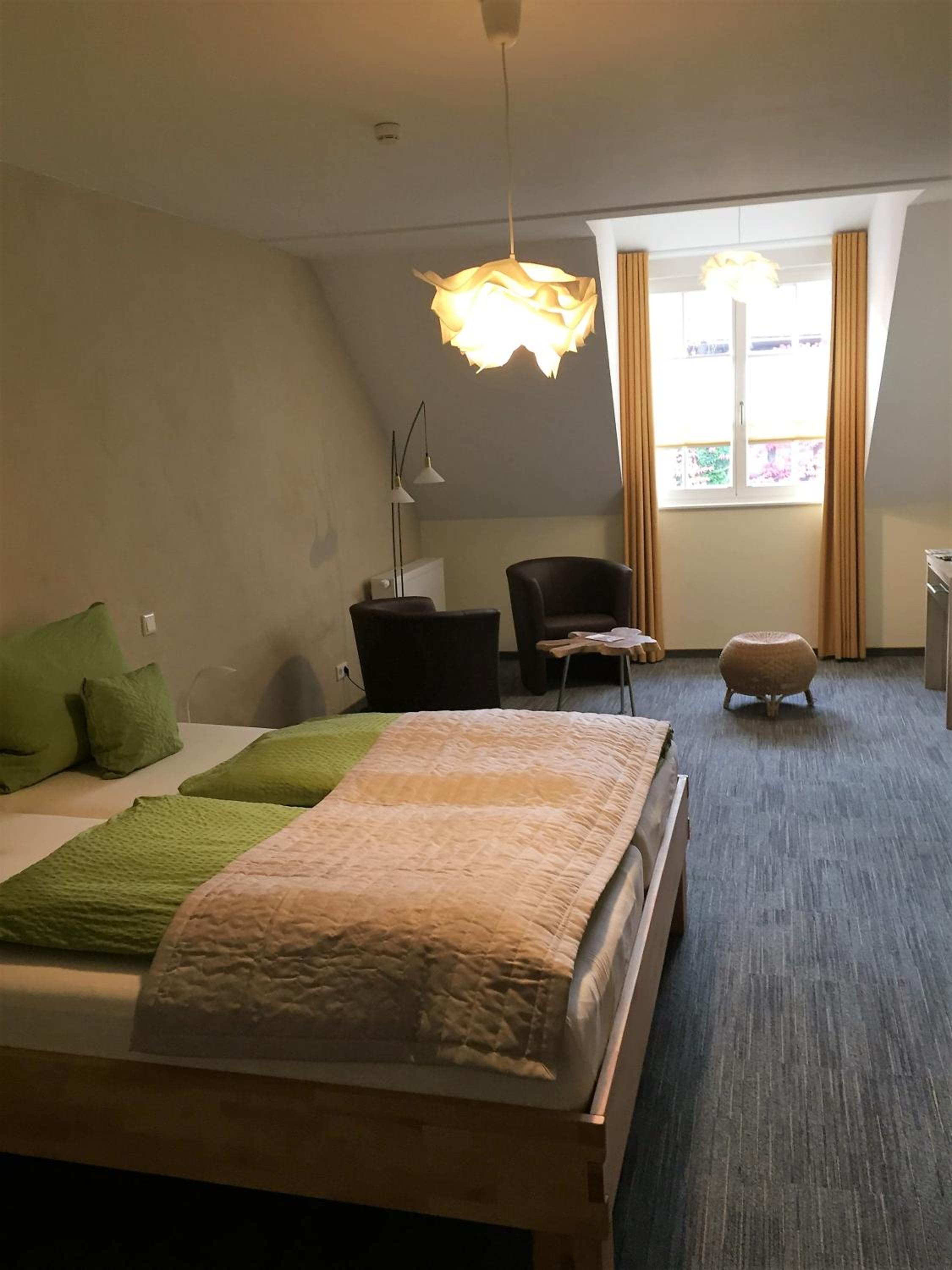 Alter Winzerhof Weisenheim am Berg 3 Sterne SUPERIOR