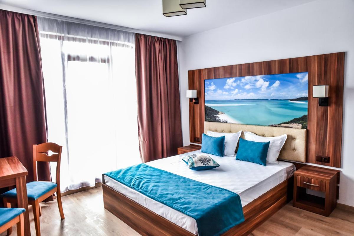 Stela Apartments