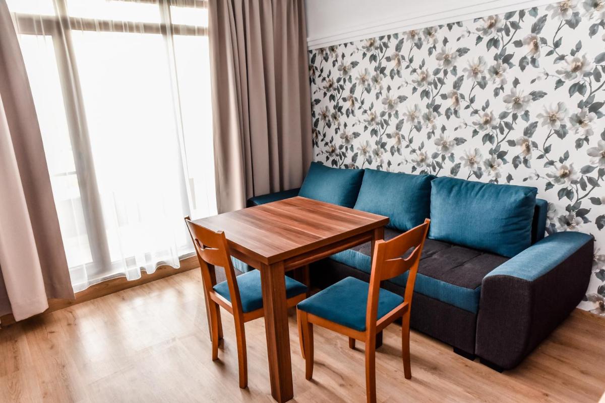 Stela Apartments