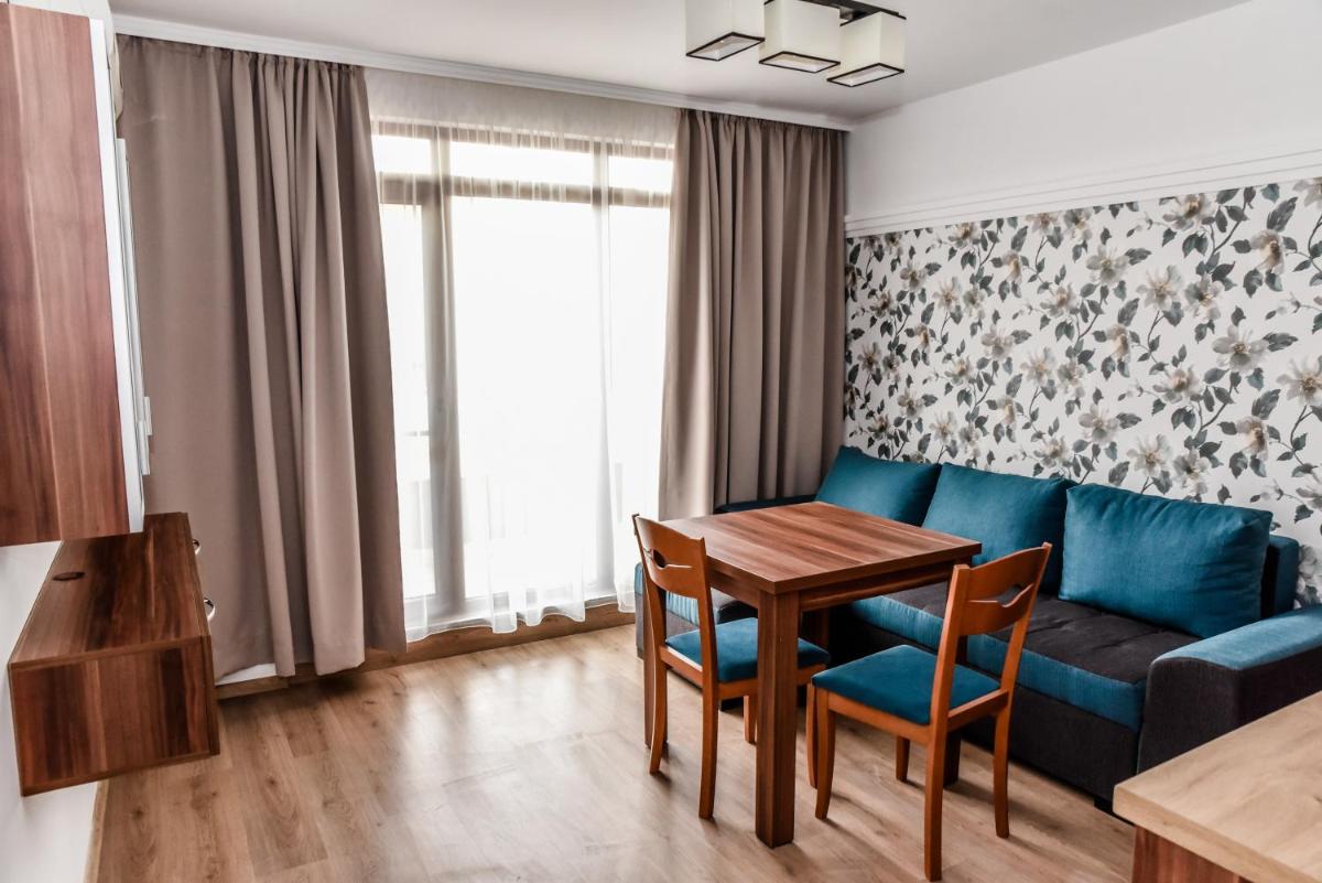 Stela Apartments
