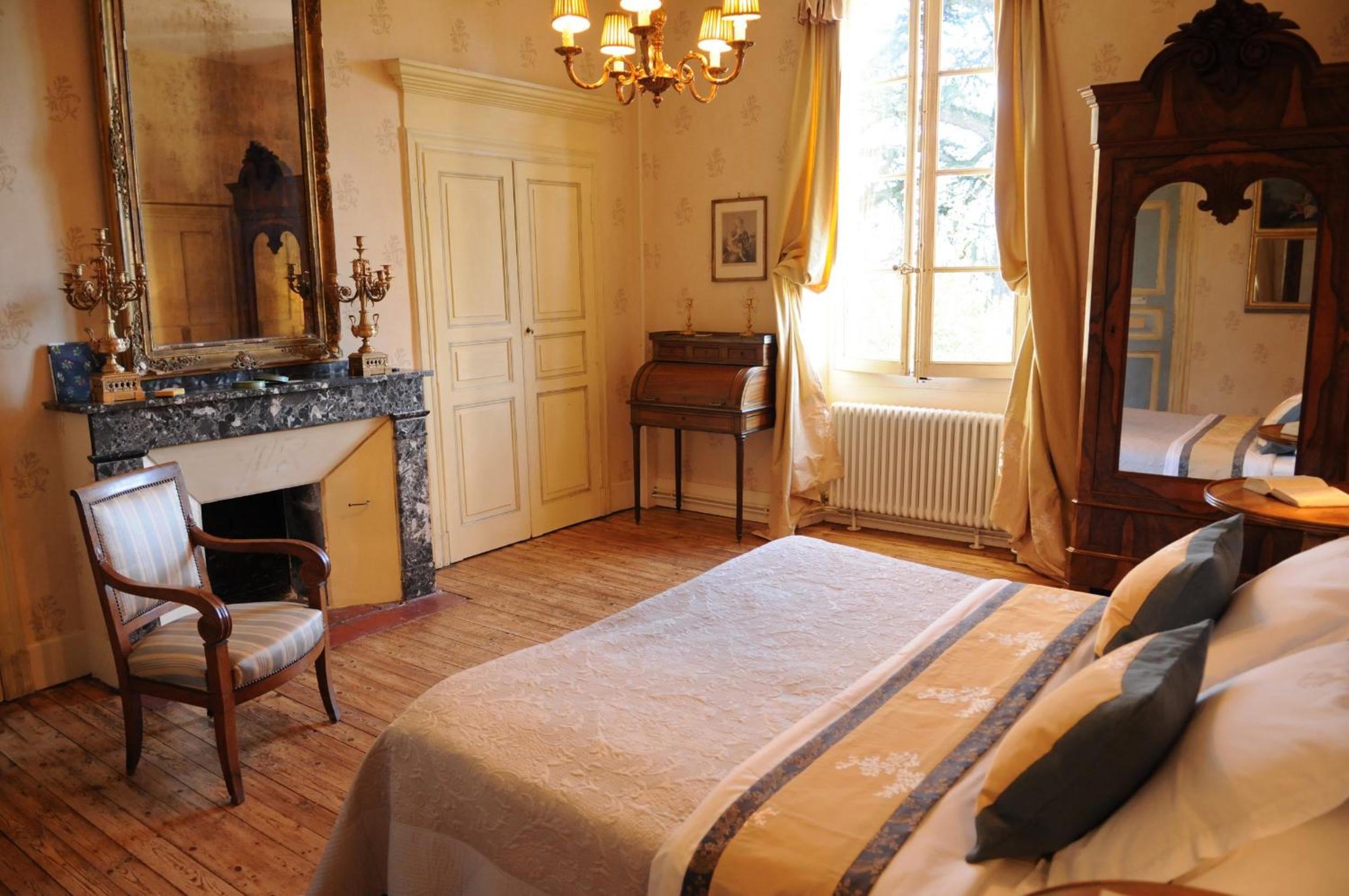 Domaine du Buc, Le Château