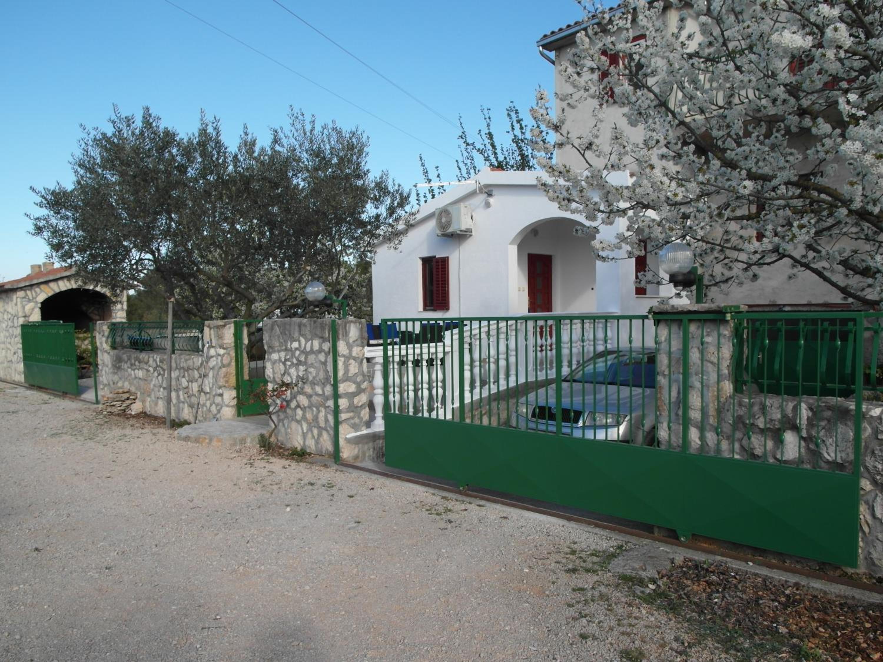 Photo 28