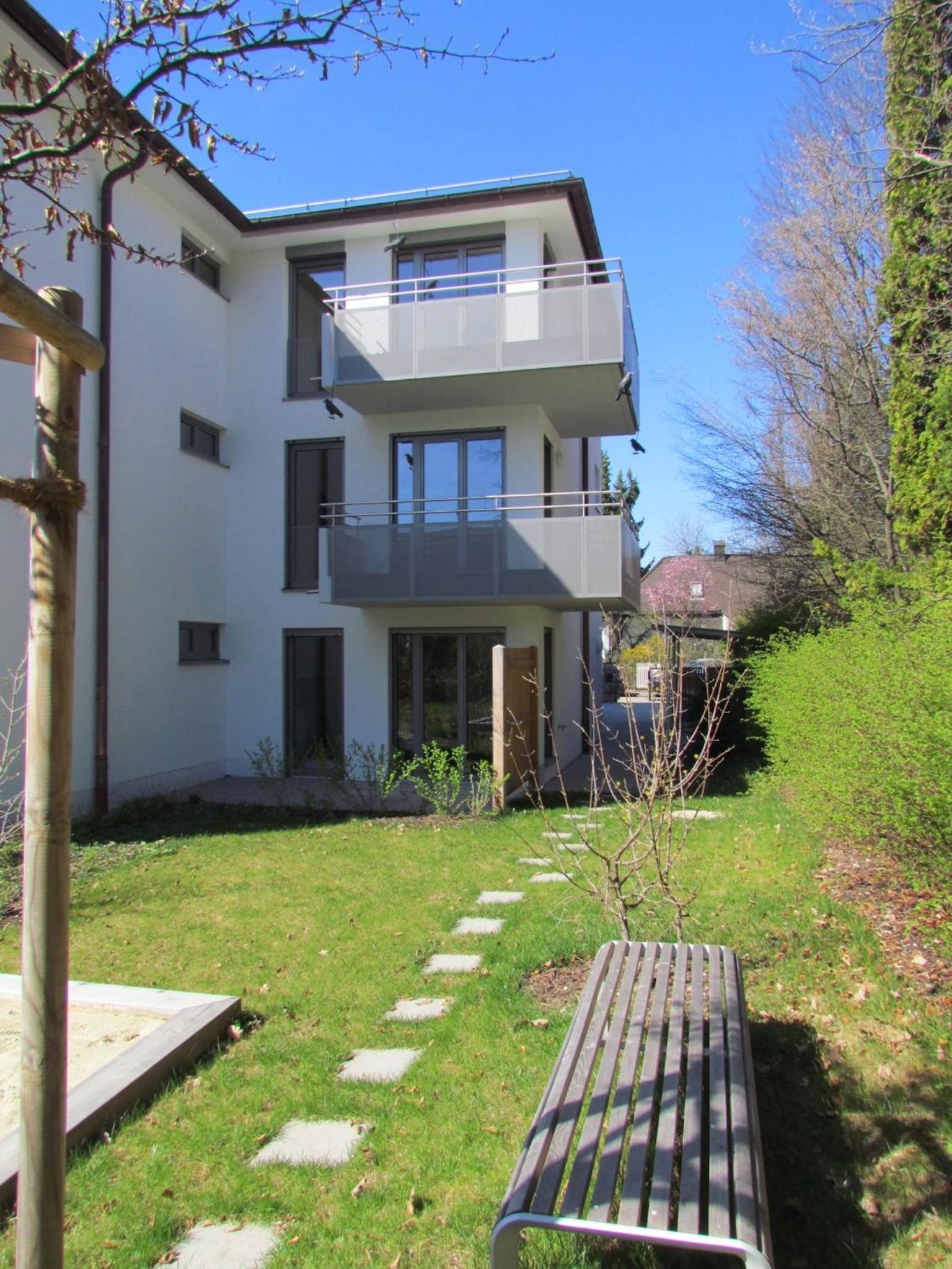AMENITY-Garden-Apartments