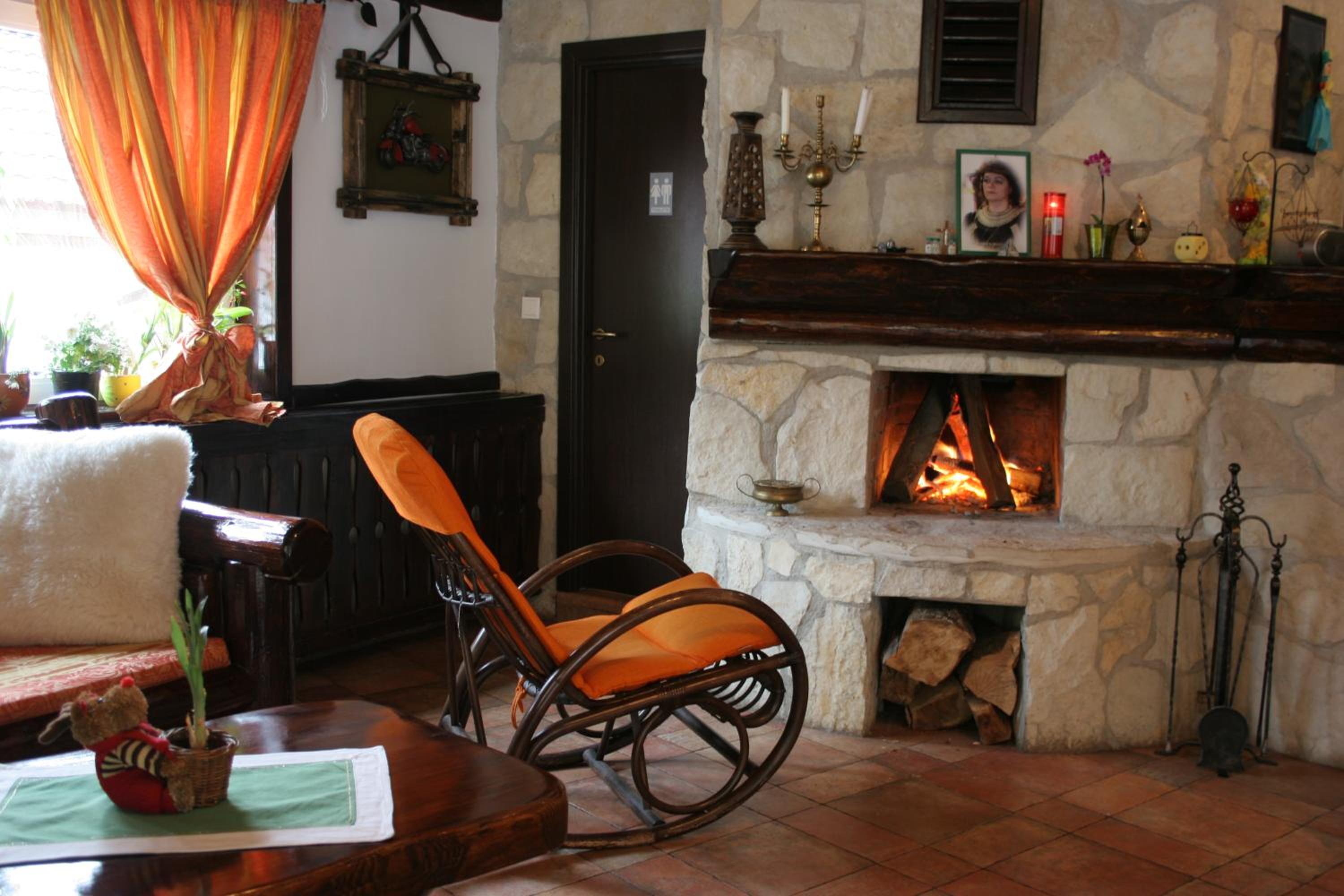 Photo 43