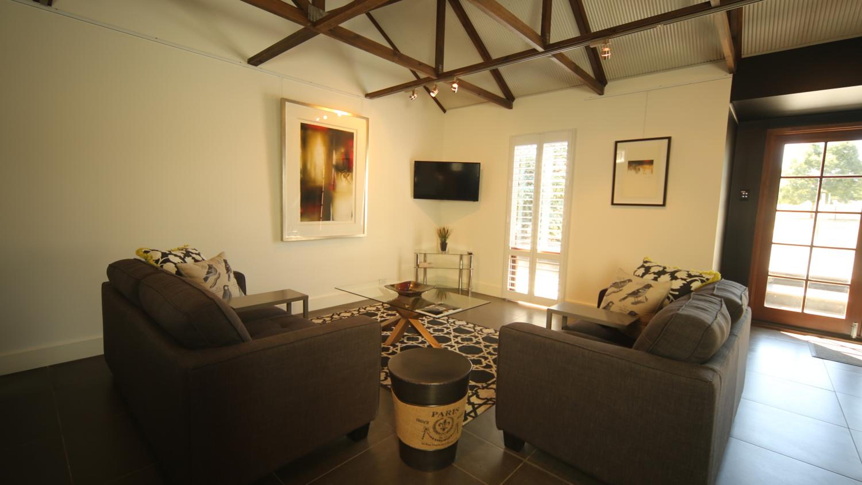 Irongate Studio B&B