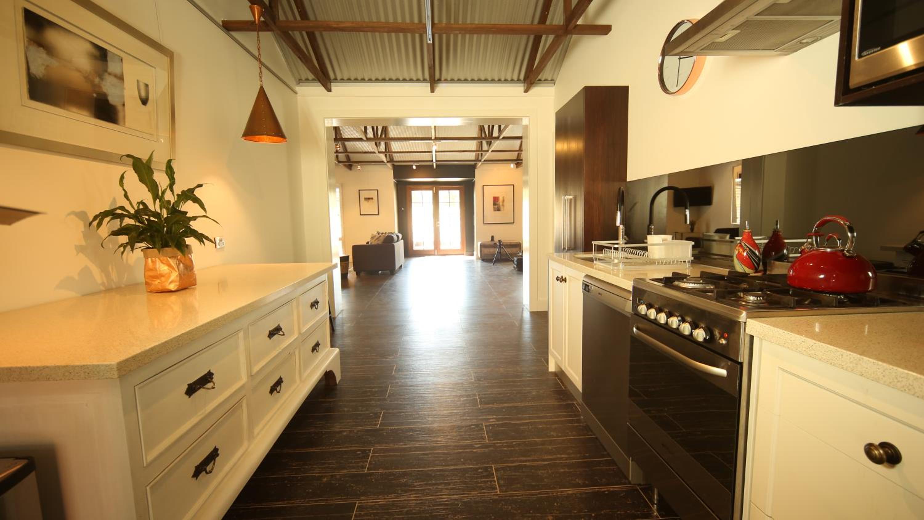 Irongate Studio B&B