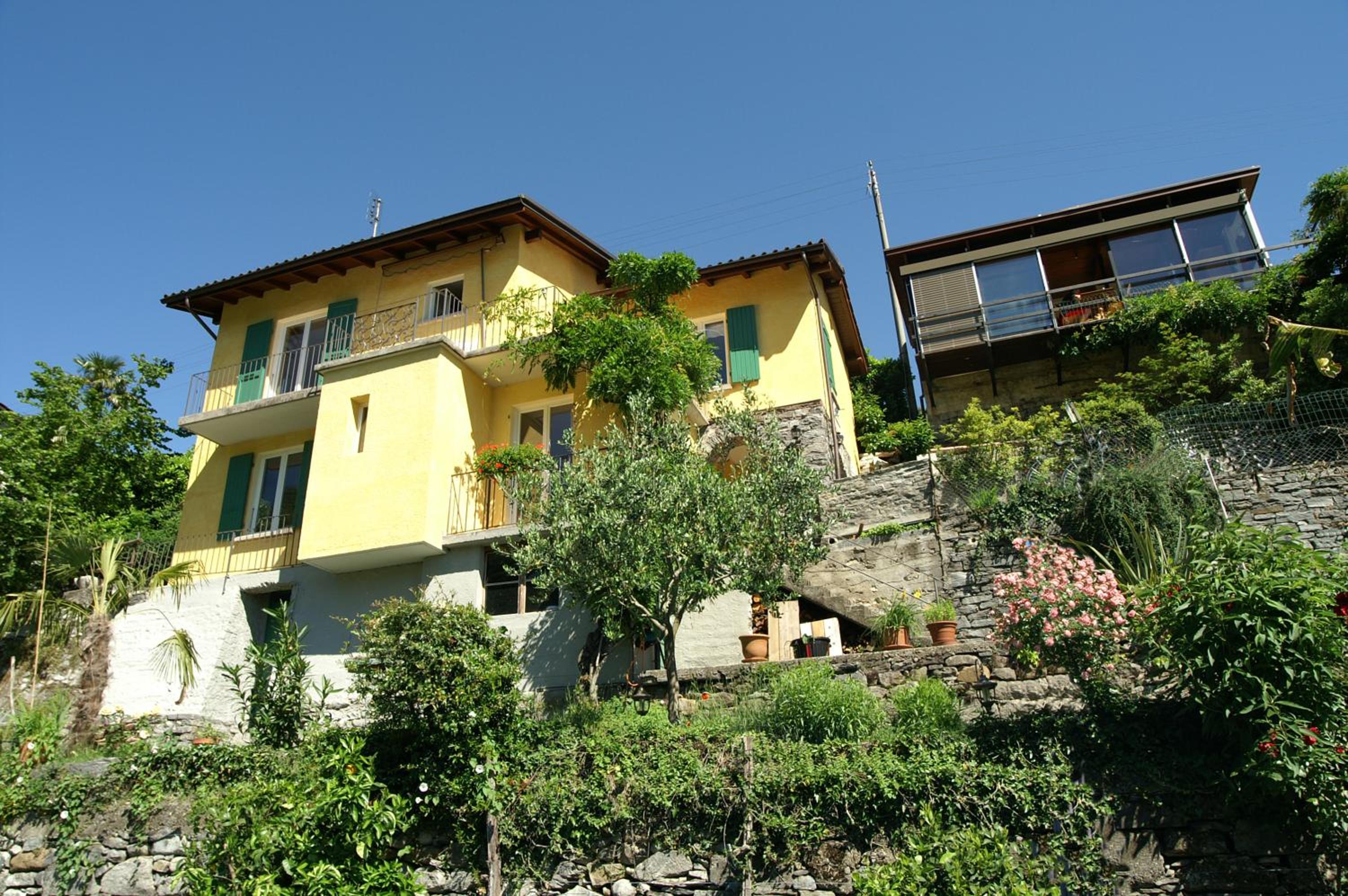 Casa Aries & Studio Aurora - mit Pool, in Cavigliano nur 8 km von Ascona und Locarno entfernt