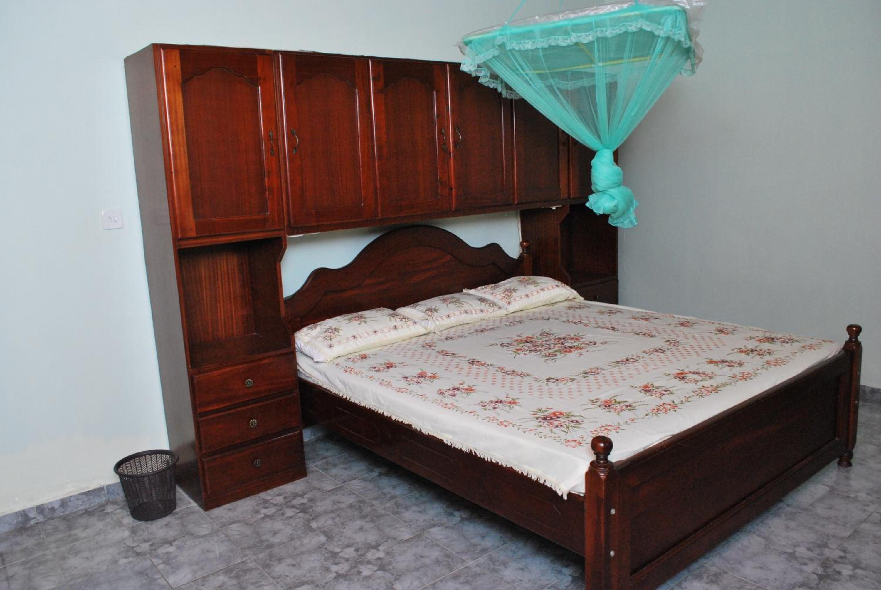 Photo 16