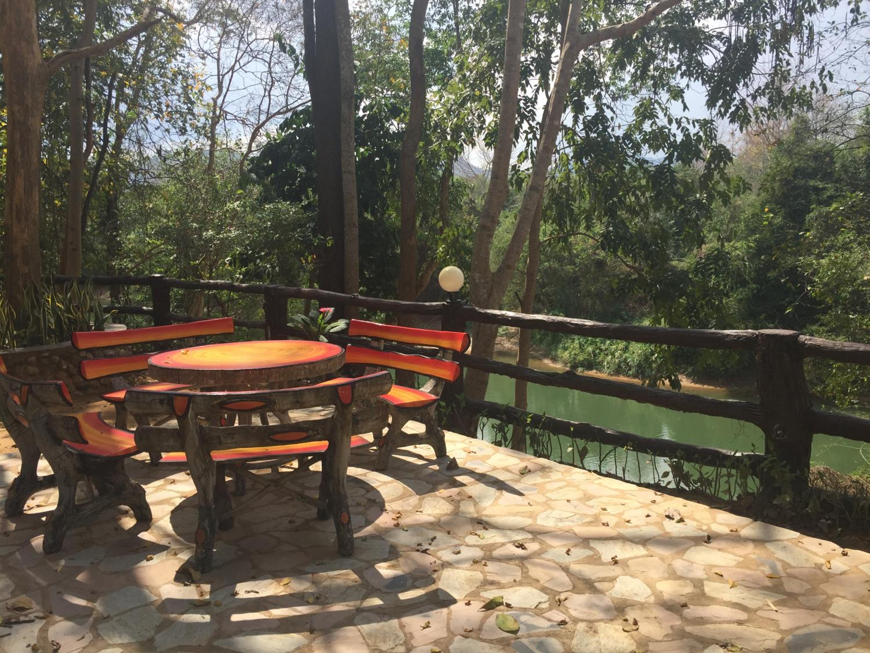Saiyok River House